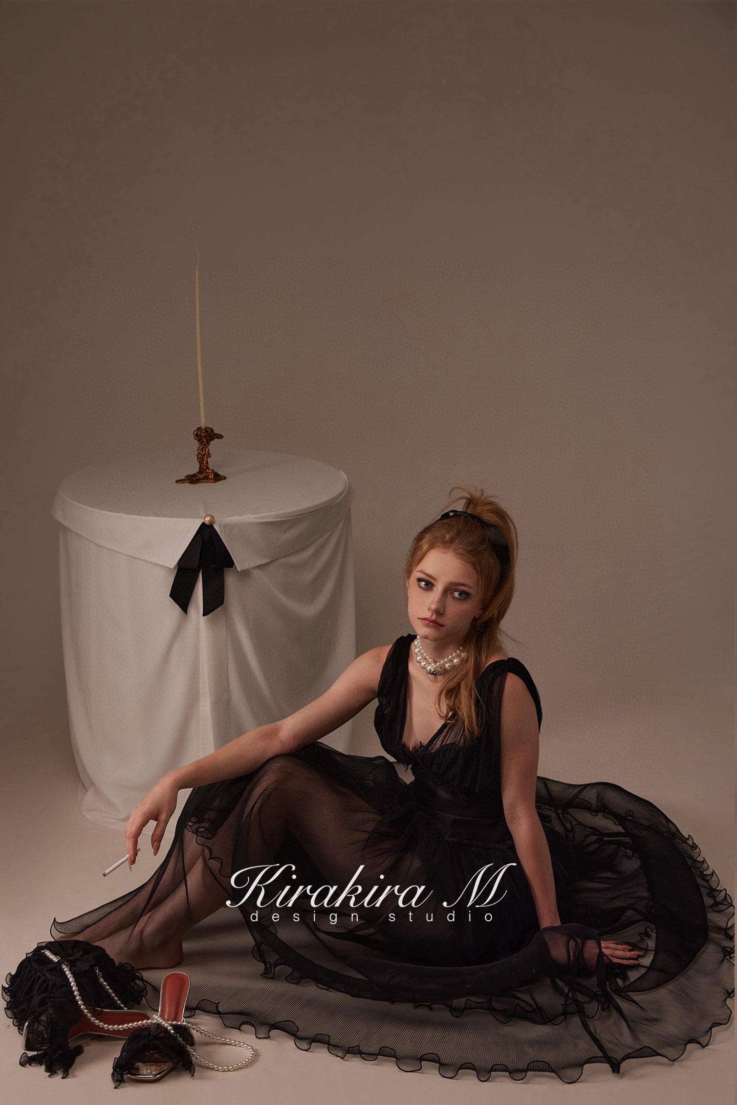 Kirakira M Black V- neck Maxi Dress