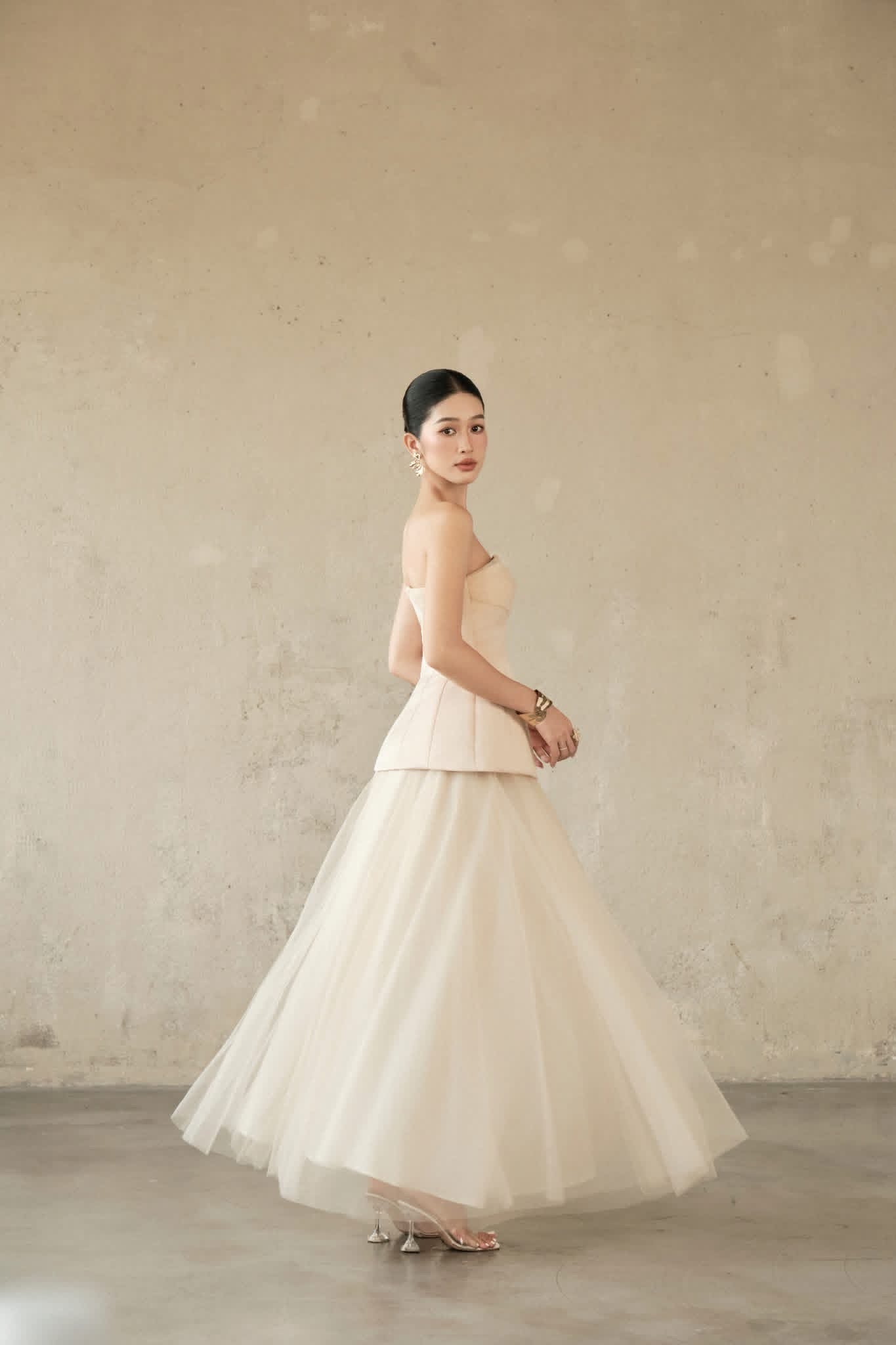 DELICIAE Nude Laurel Top & Nancy Skirt