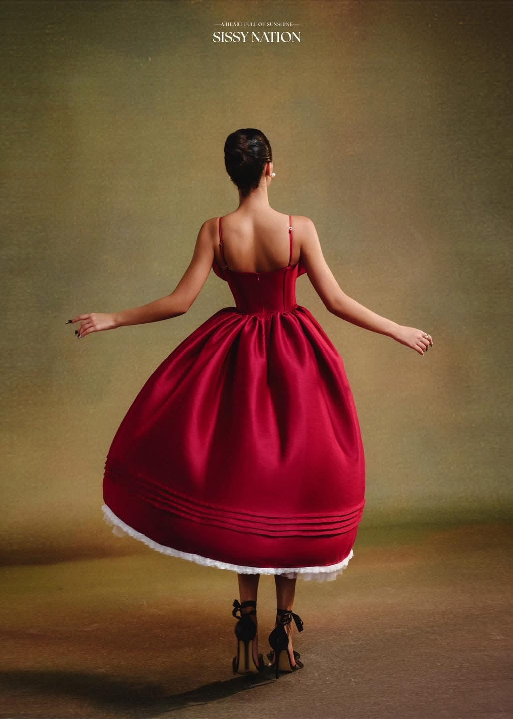 SISSY.NATION Red Elegant Tulip Maxi Dress