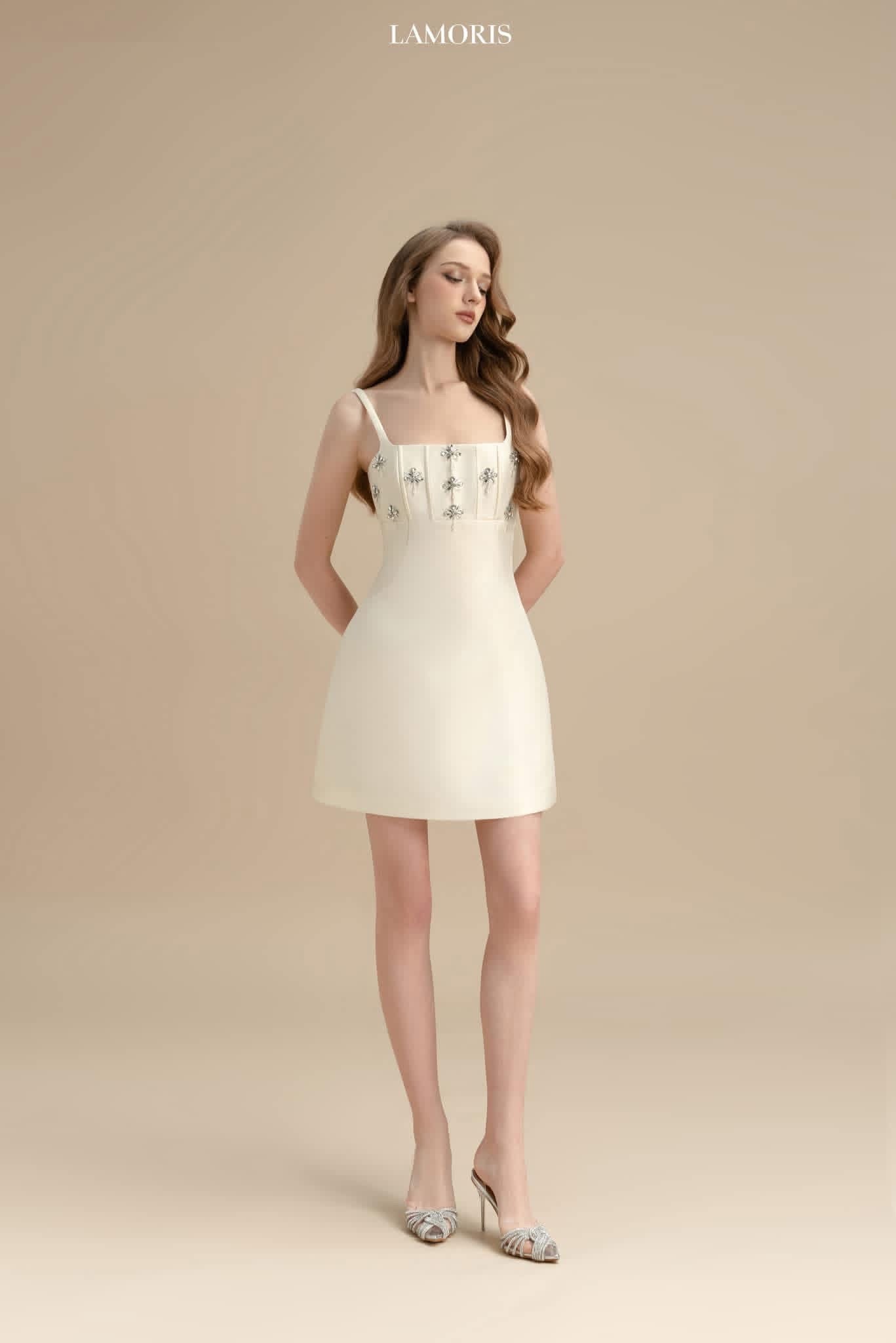 LAMORIS White Pearl Stones Mini Dress