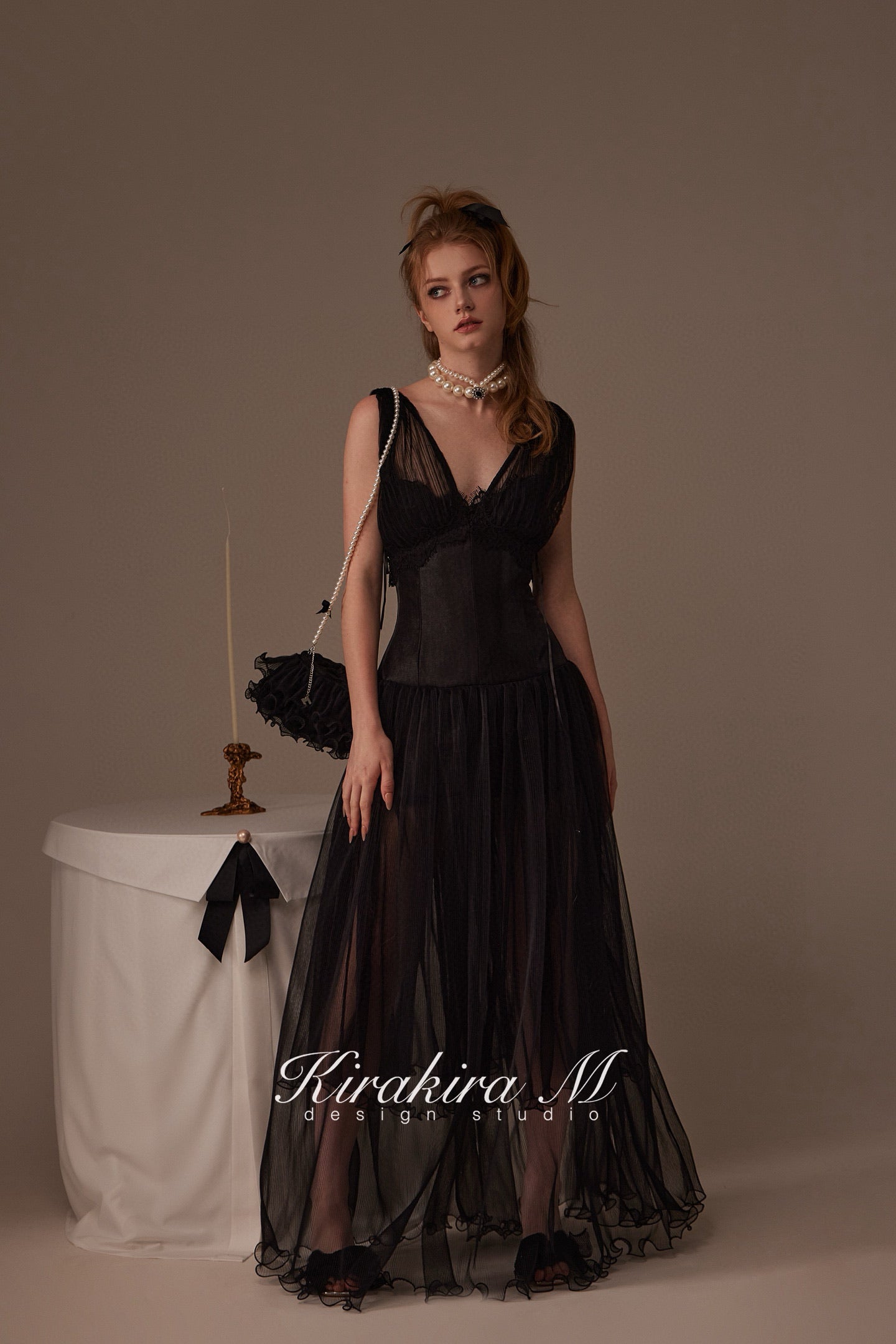 Kirakira M Black V- neck Maxi Dress