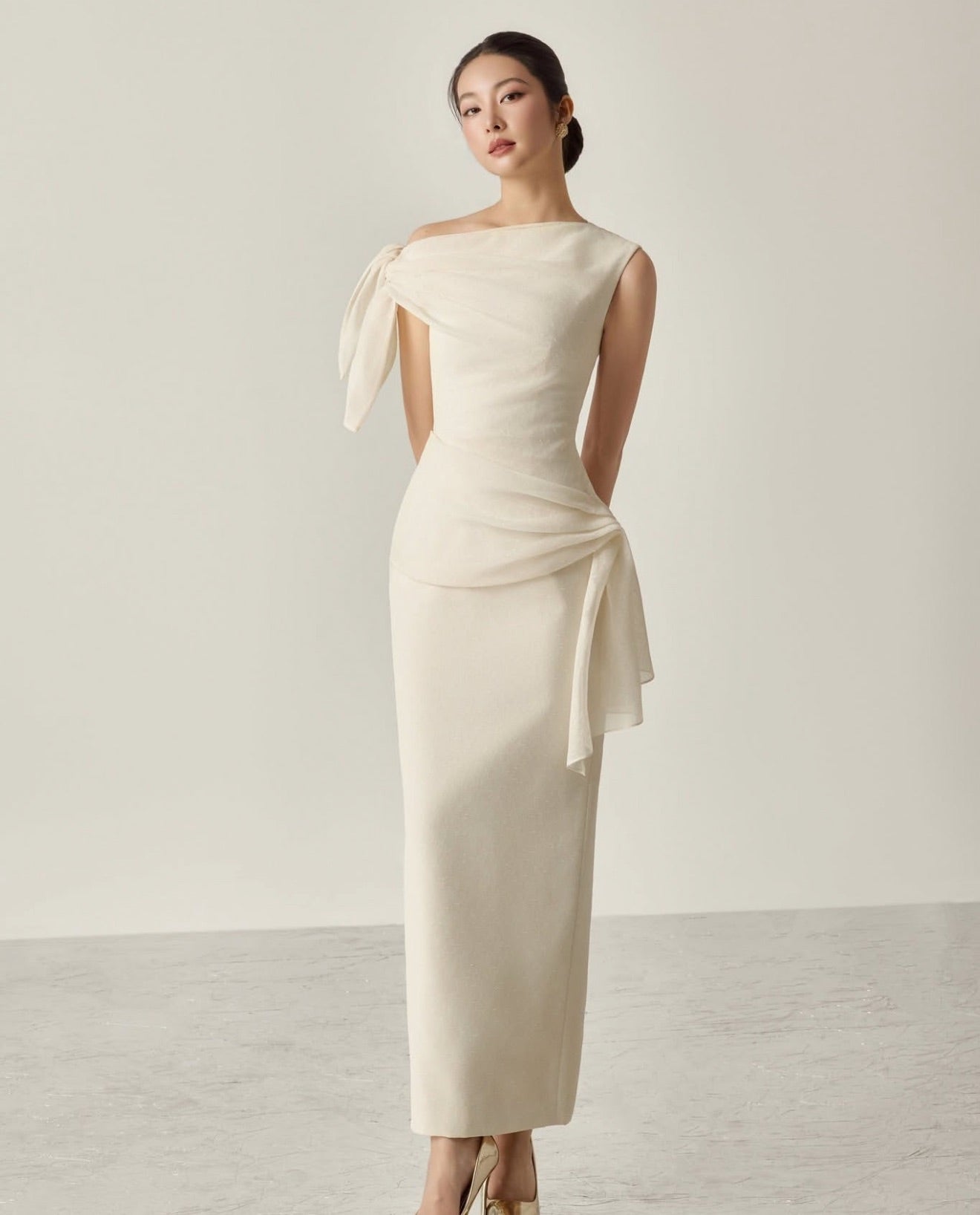 classy white midi dress DENIOVN Vacation Elegant – Hadlyn engagement party Star Wars “Trilogy’s End” OT: Sundresses Choice:Necktie & Square