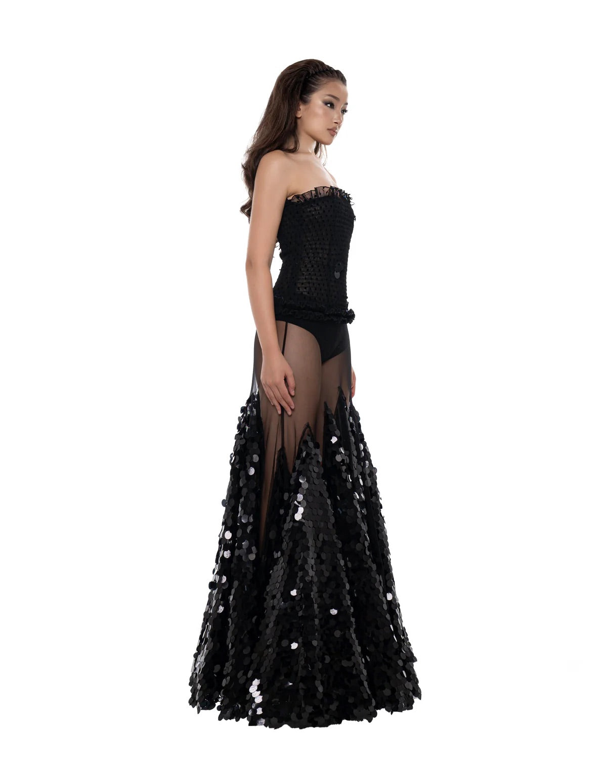 HUELLEY ROSE Black Anisa Maxi Dress