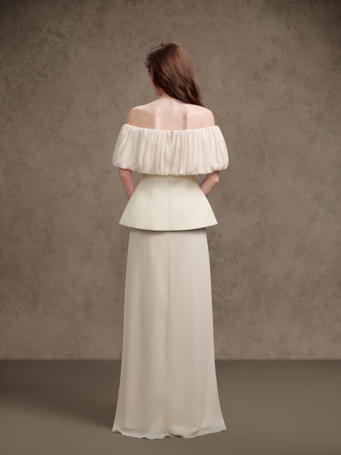 DELICATE White Top and skirt Set