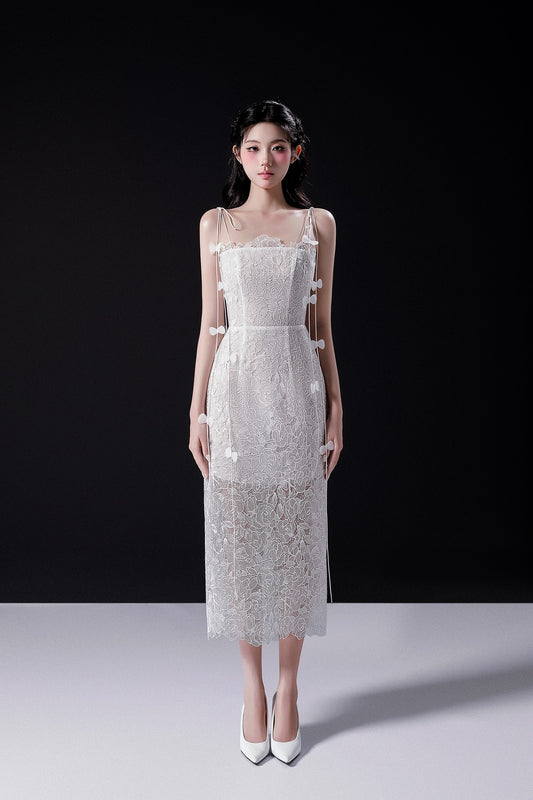 Raffiné White Rishima Lace Midi Dress