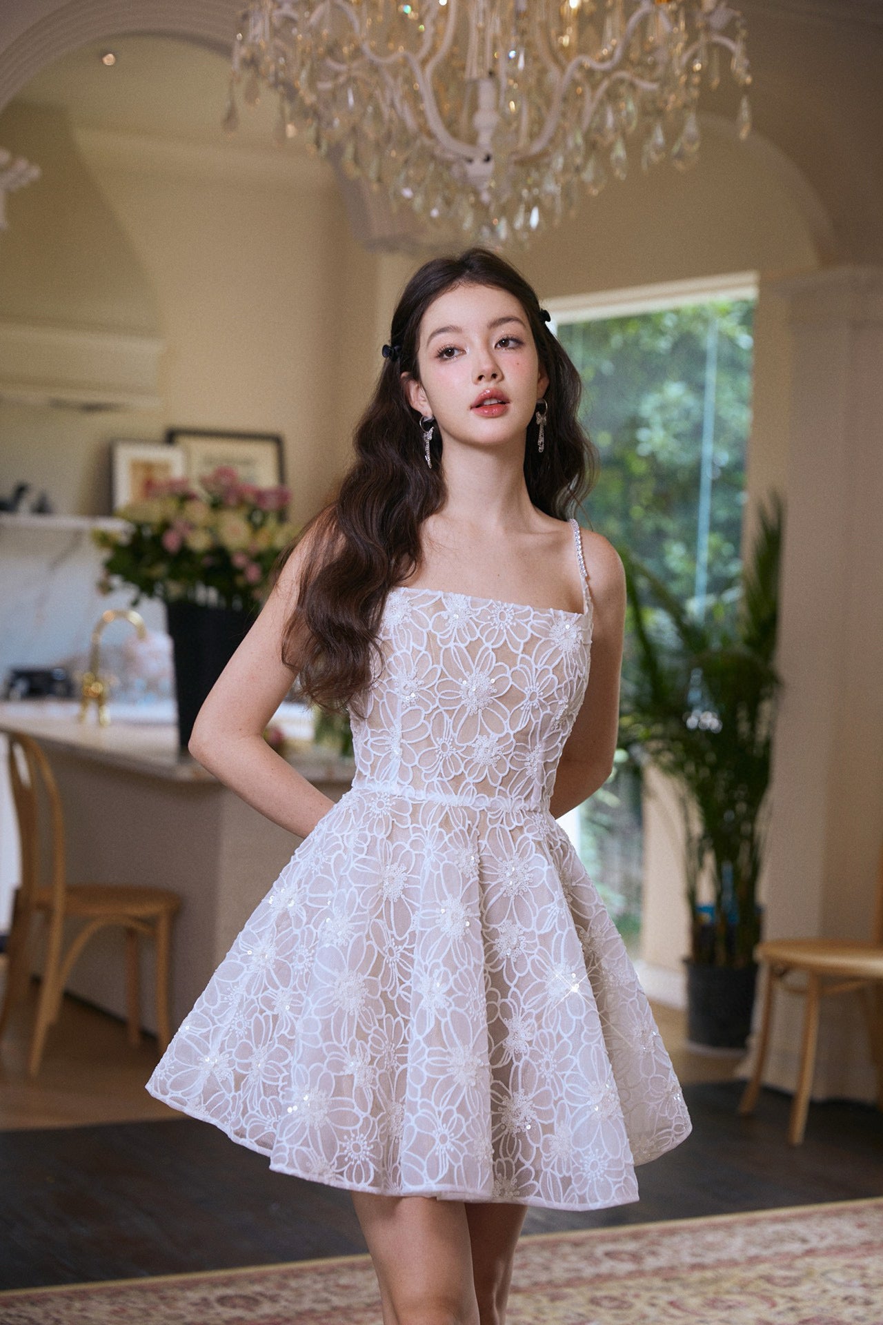 WARDROBE BY CHEN
White party mini dress