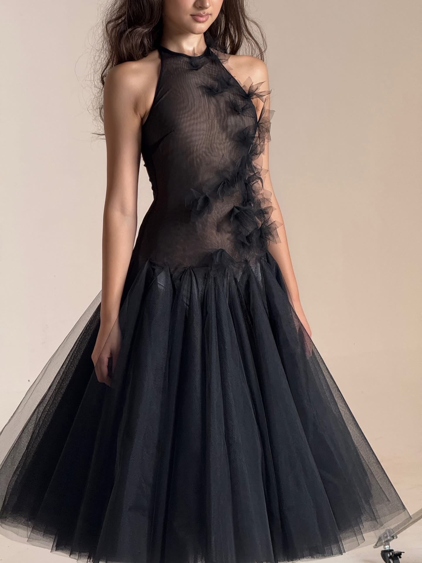 HUELLEY ROSE Black Fae Midi Dress
