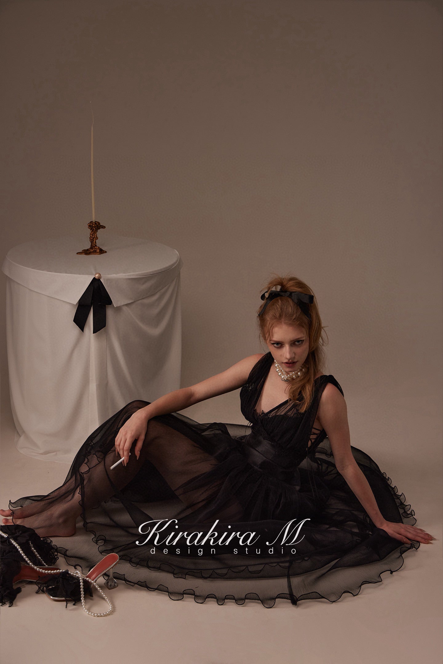Kirakira M Black V- neck Maxi Dress