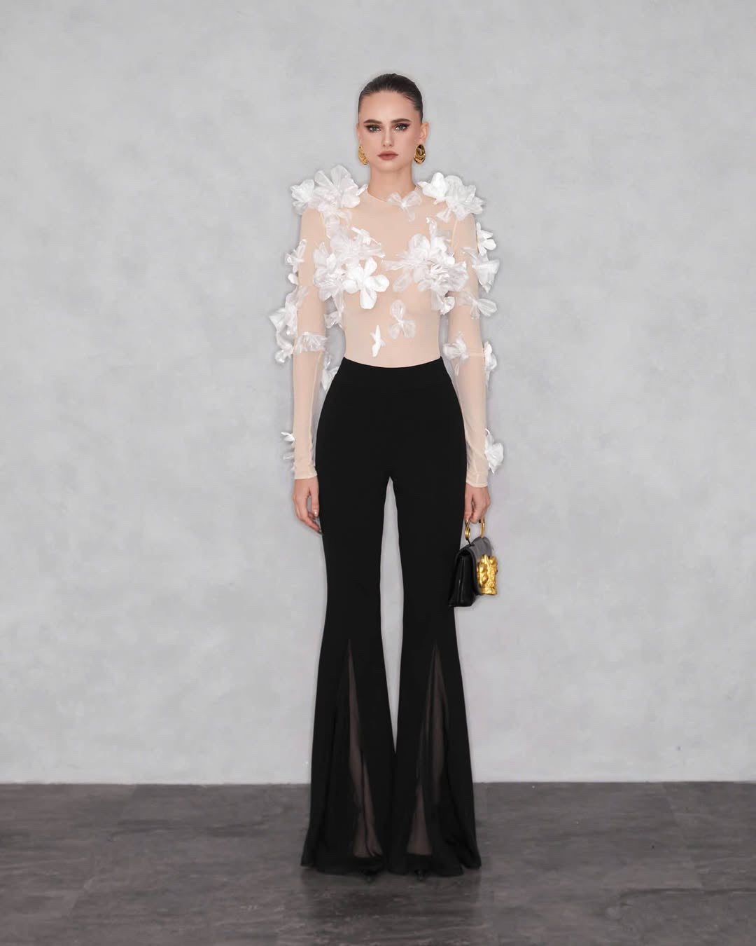 MAEL FEMME White Vee Top & Black Veya Pants