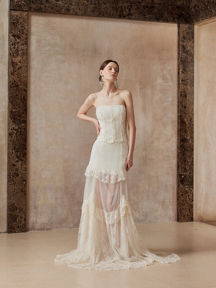 Fa sogno White Lace Top & Skirt