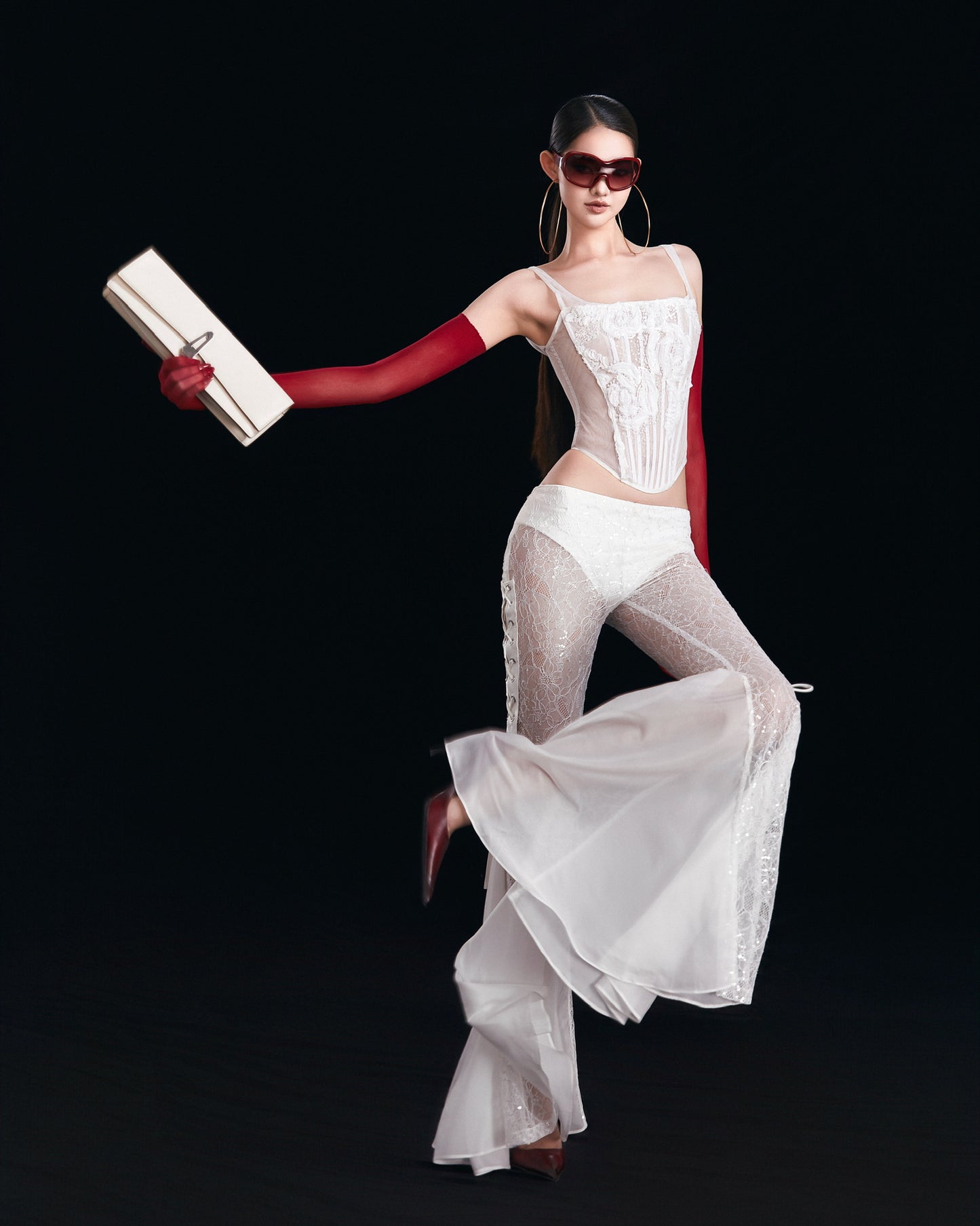 MAEL FEMME White Rose Nelya Top Nelys Pants