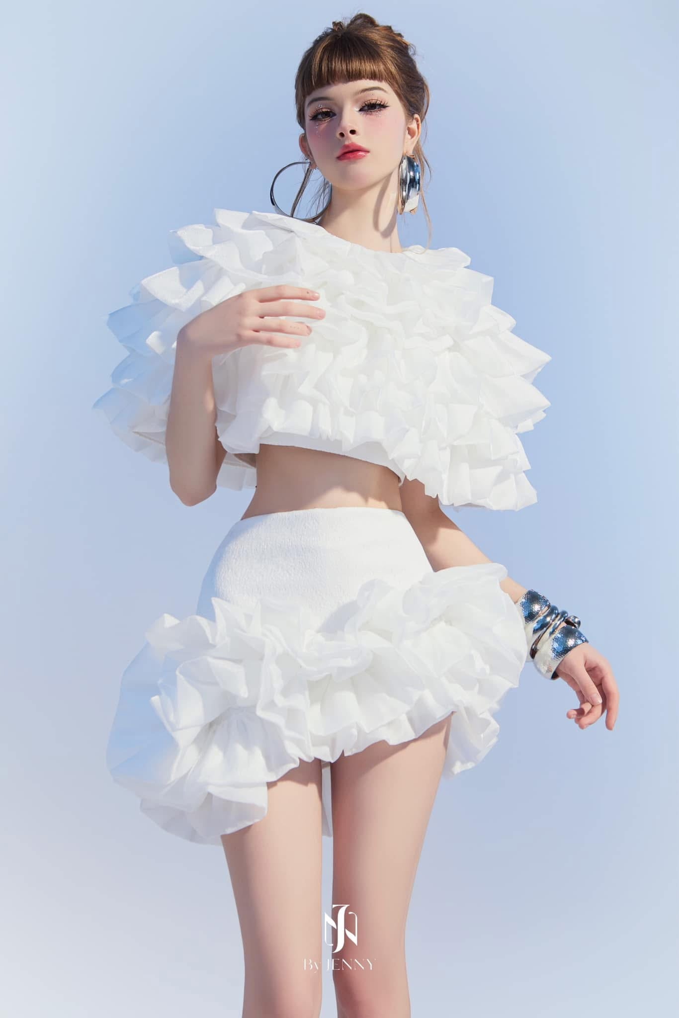 BY JENNY Roxie White Top& Skirt Set