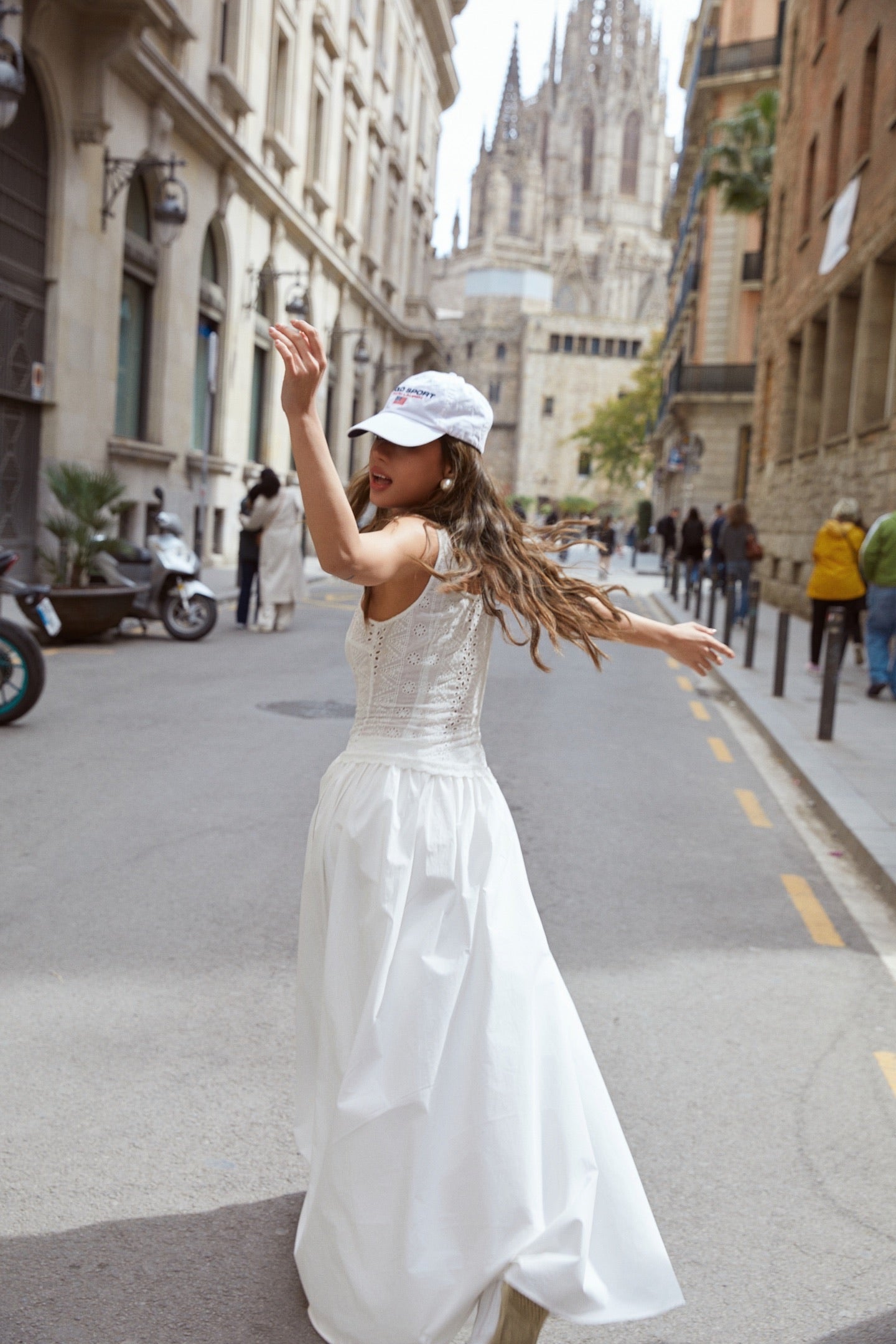 MINPURA White Lace Sporty Maxi Dress