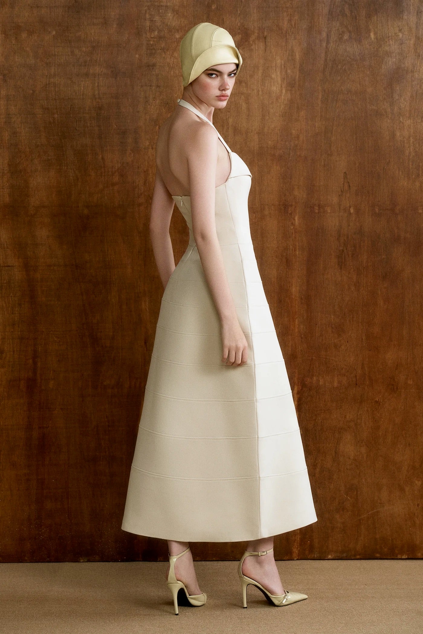 CICI Wite Elegant Vacation Ivoria With Cape Midi Dress