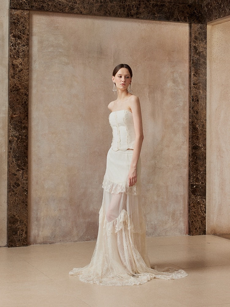 Fa sogno White Lace Top & Skirt