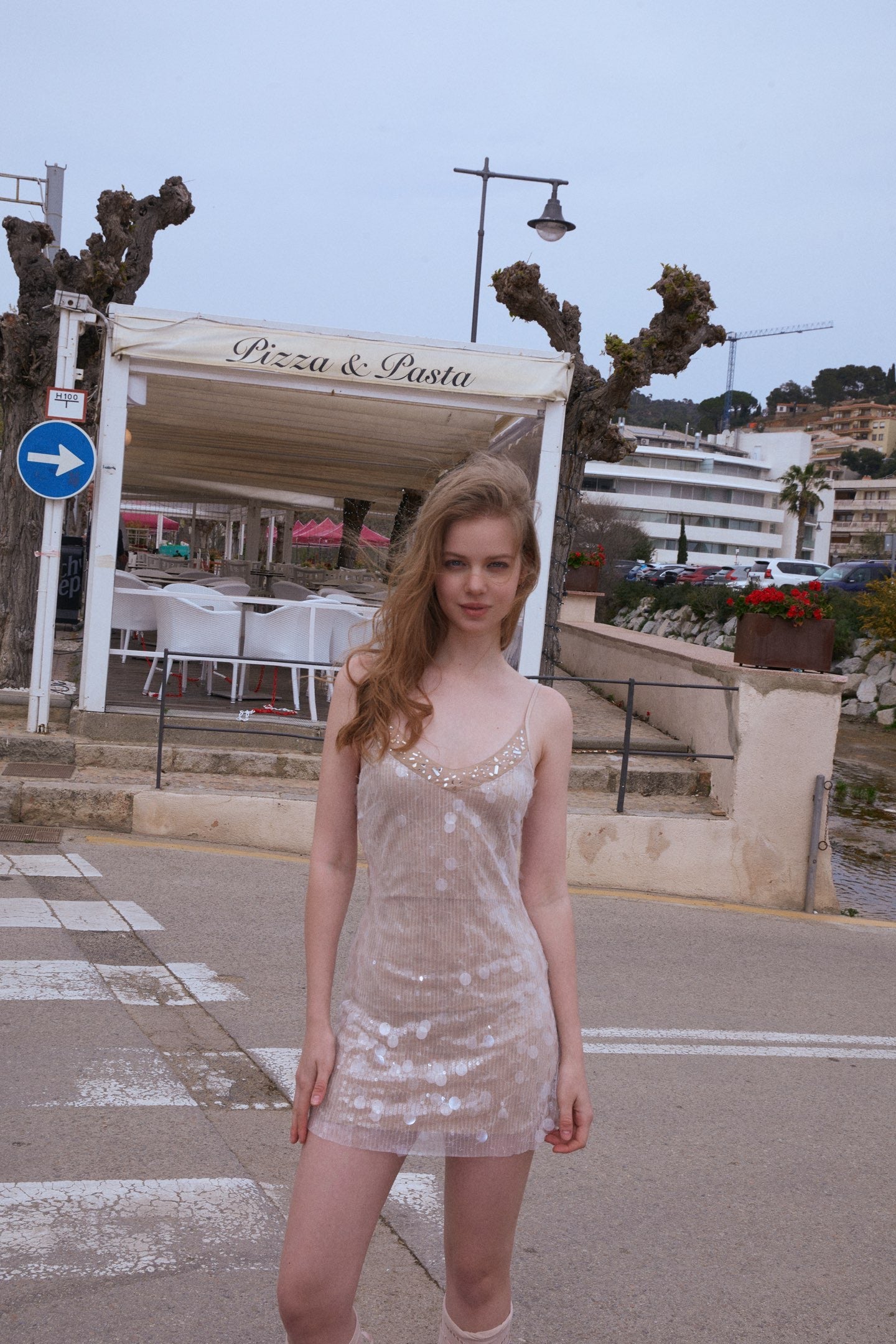 MINPURA Sliver V-neck Sequins Mini Dress