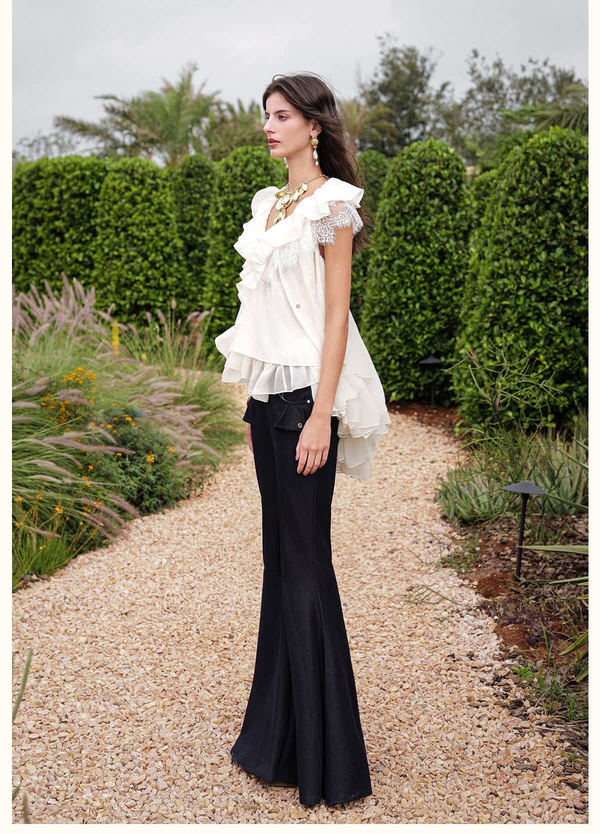 SHEERLUCK Vacation Fairycore White Ripple V-neck Top & Indigo Pants