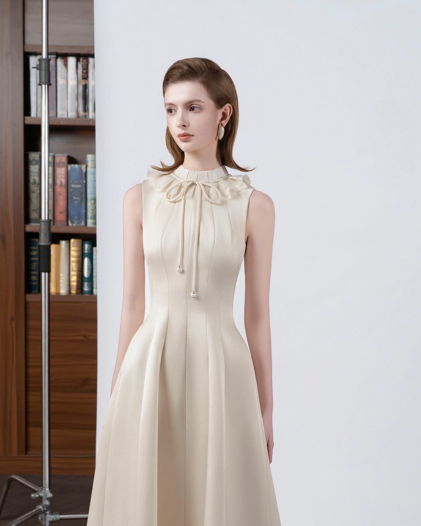 DETHEIA Elegant Vintage Cream Klara Maxi Dress