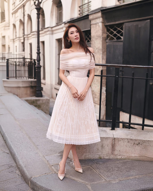 LOVELYN White Elegant Vacation Frost Midi Dress