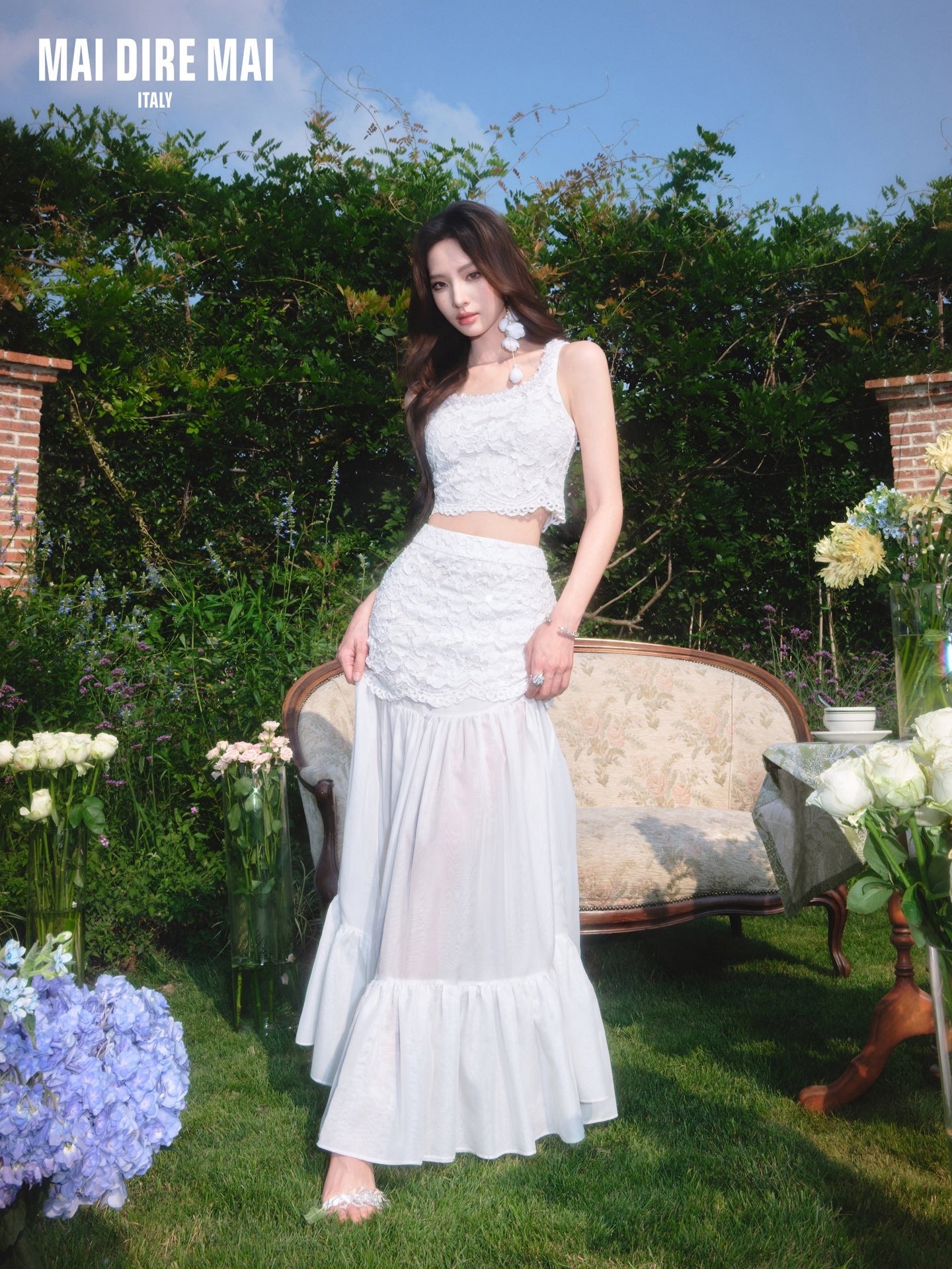 MAI DIRE MAI White Lace Top & Skirt
