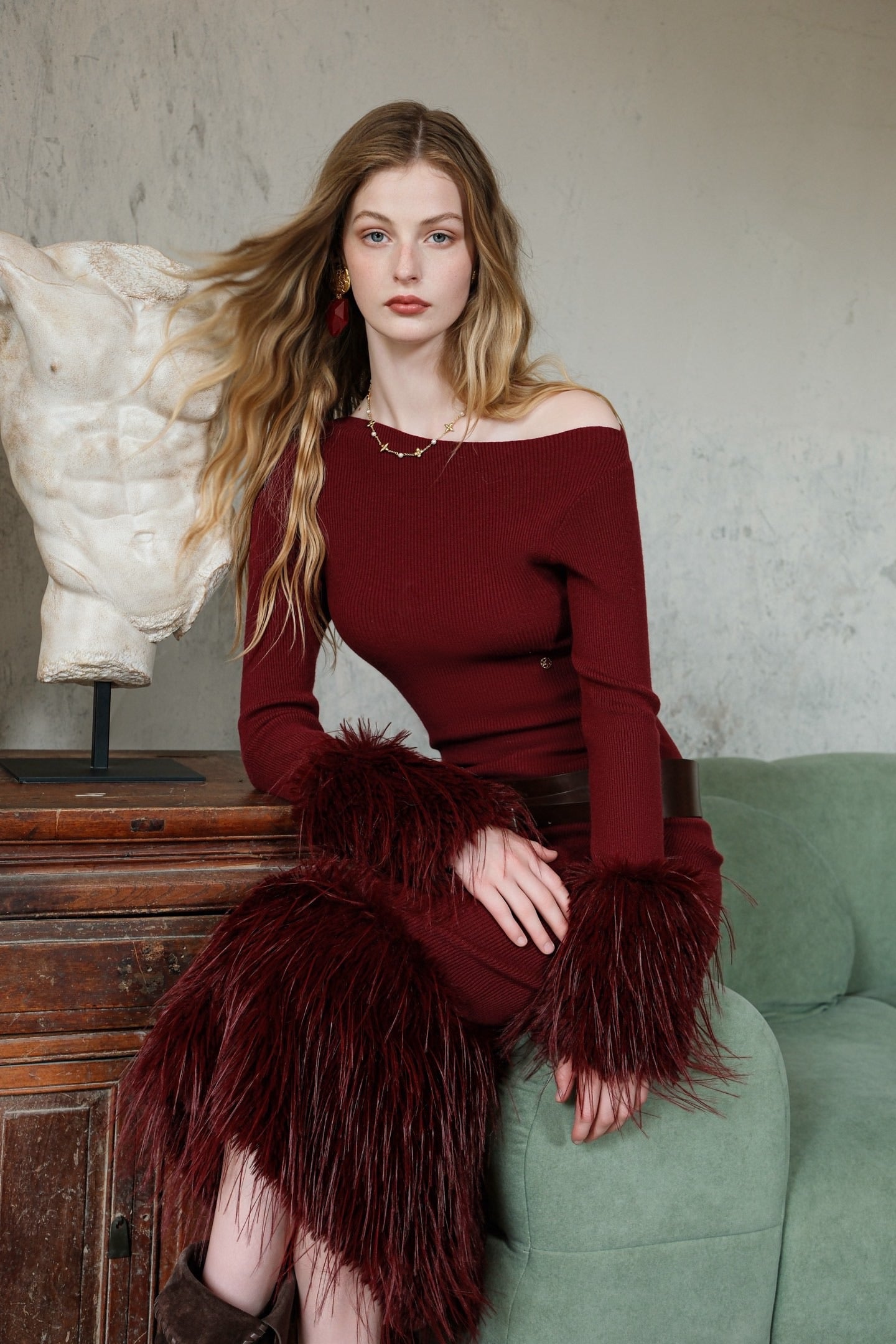 SHEERLUCK White Plume Off-Shoulder Knitted Eco-Fur Midi Dress