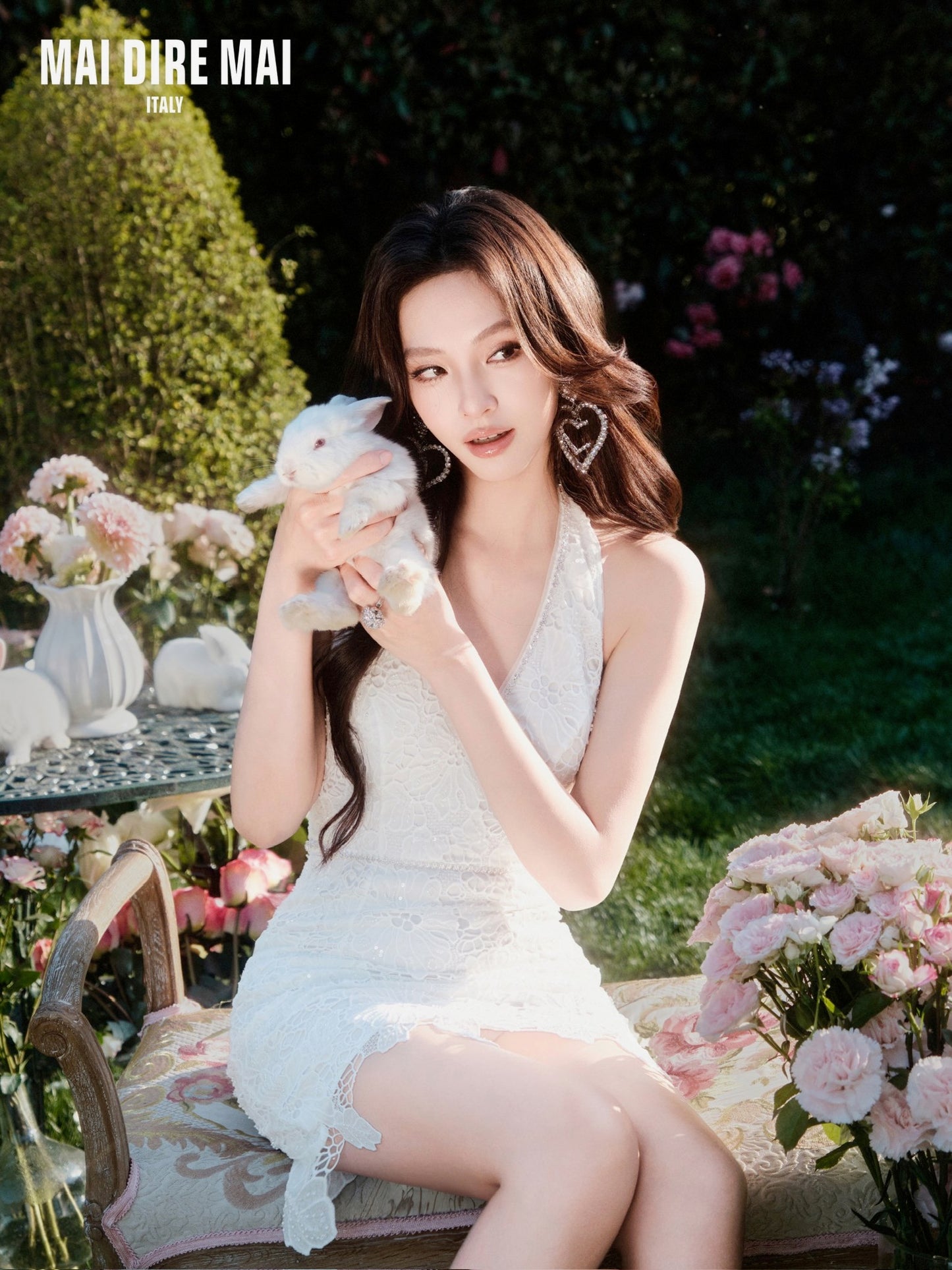 MAI DIRE MAI White Vacation V-neck Mini Dress