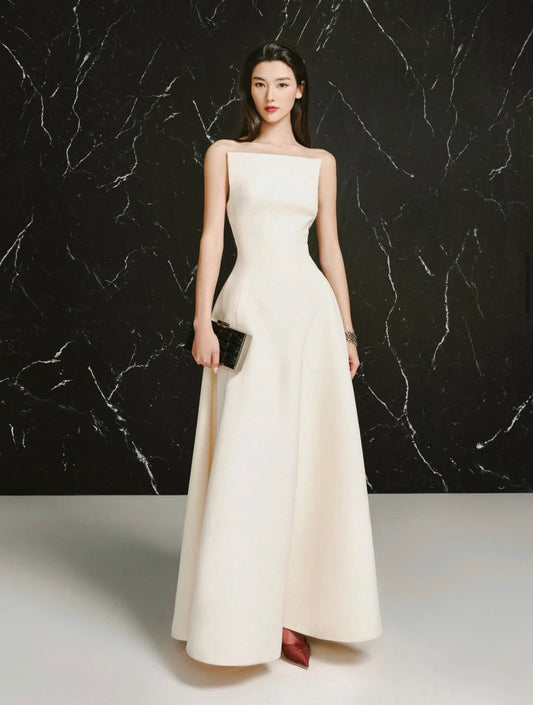 LANE JT Elegant Minimalist White Megan Maxi Dress