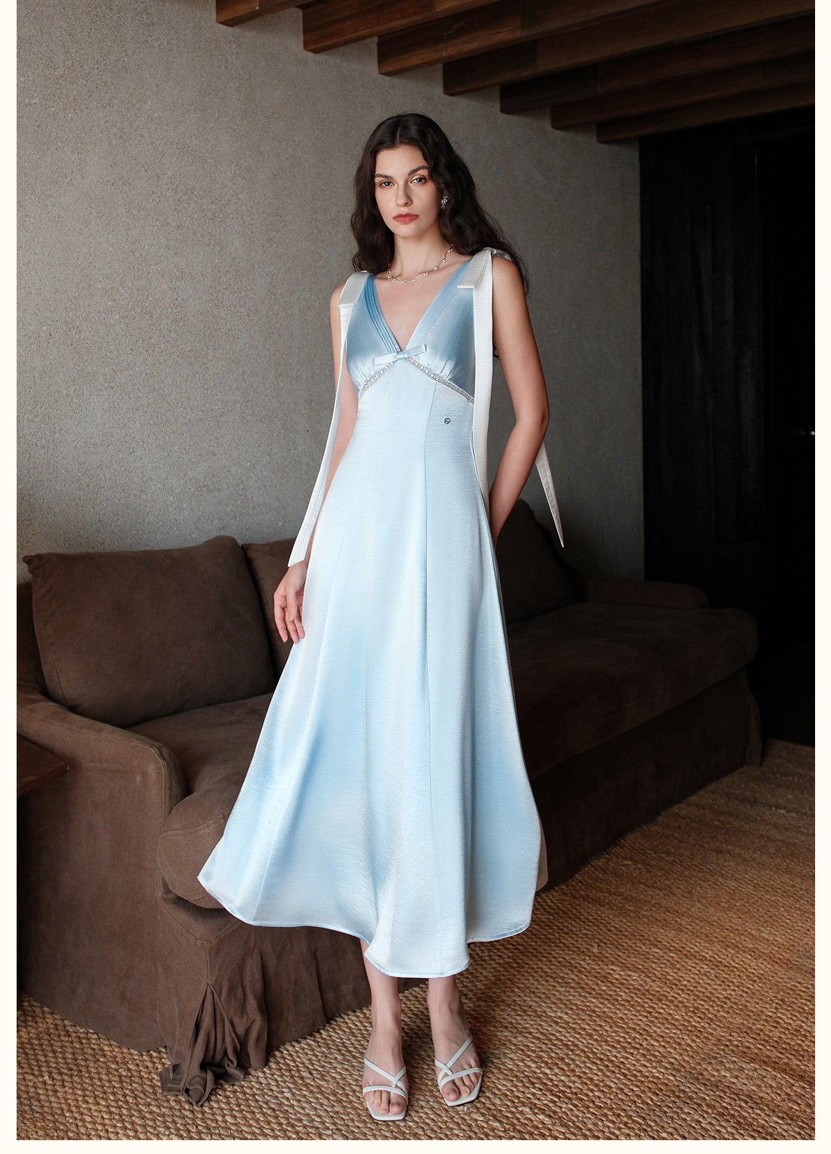 SHEERLUCK Blue Peggy V-neck Stain Vacation Midi Dress