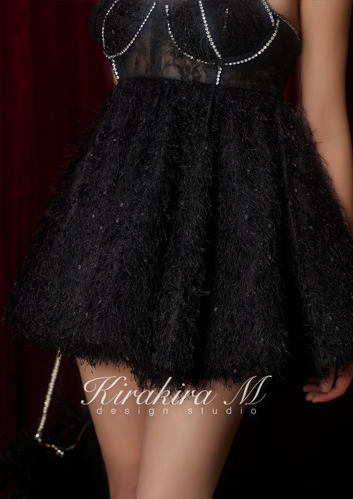 Kirakira M Lace Patchwork Black Fur Oversized Hem Hanging Neck Mini Dress with Bottoms