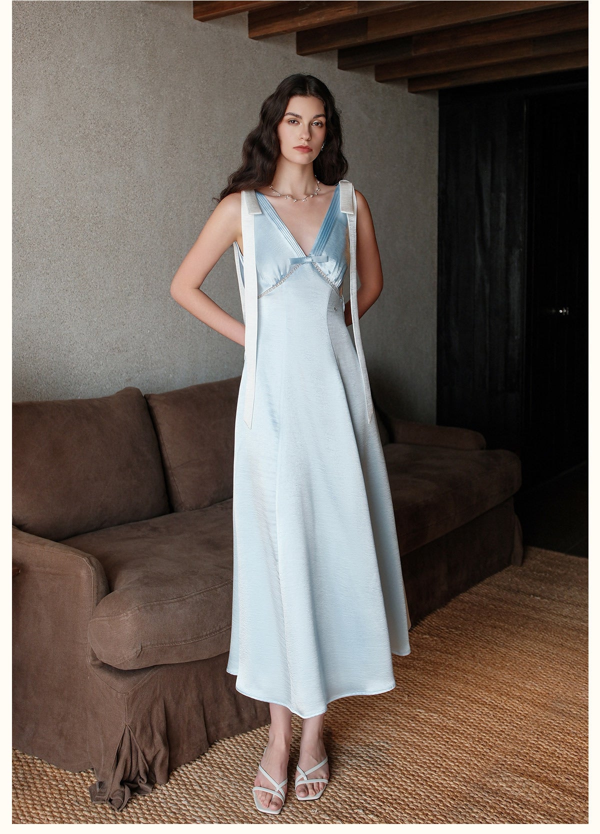 SHEERLUCK Blue Peggy V-neck Stain Vacation Midi Dress