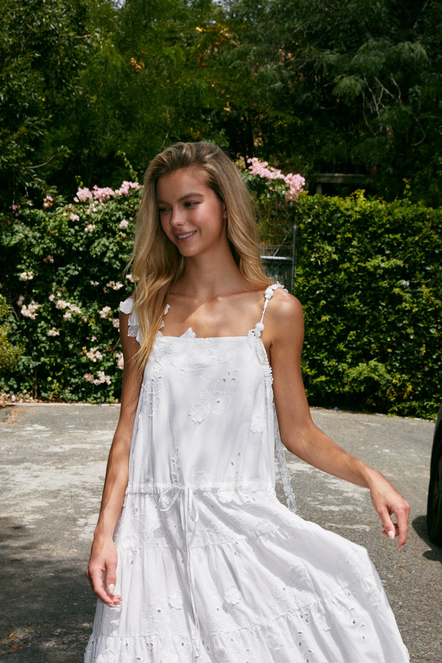 MIN PURA White Vacation Sweet Lerato Maxi Dress