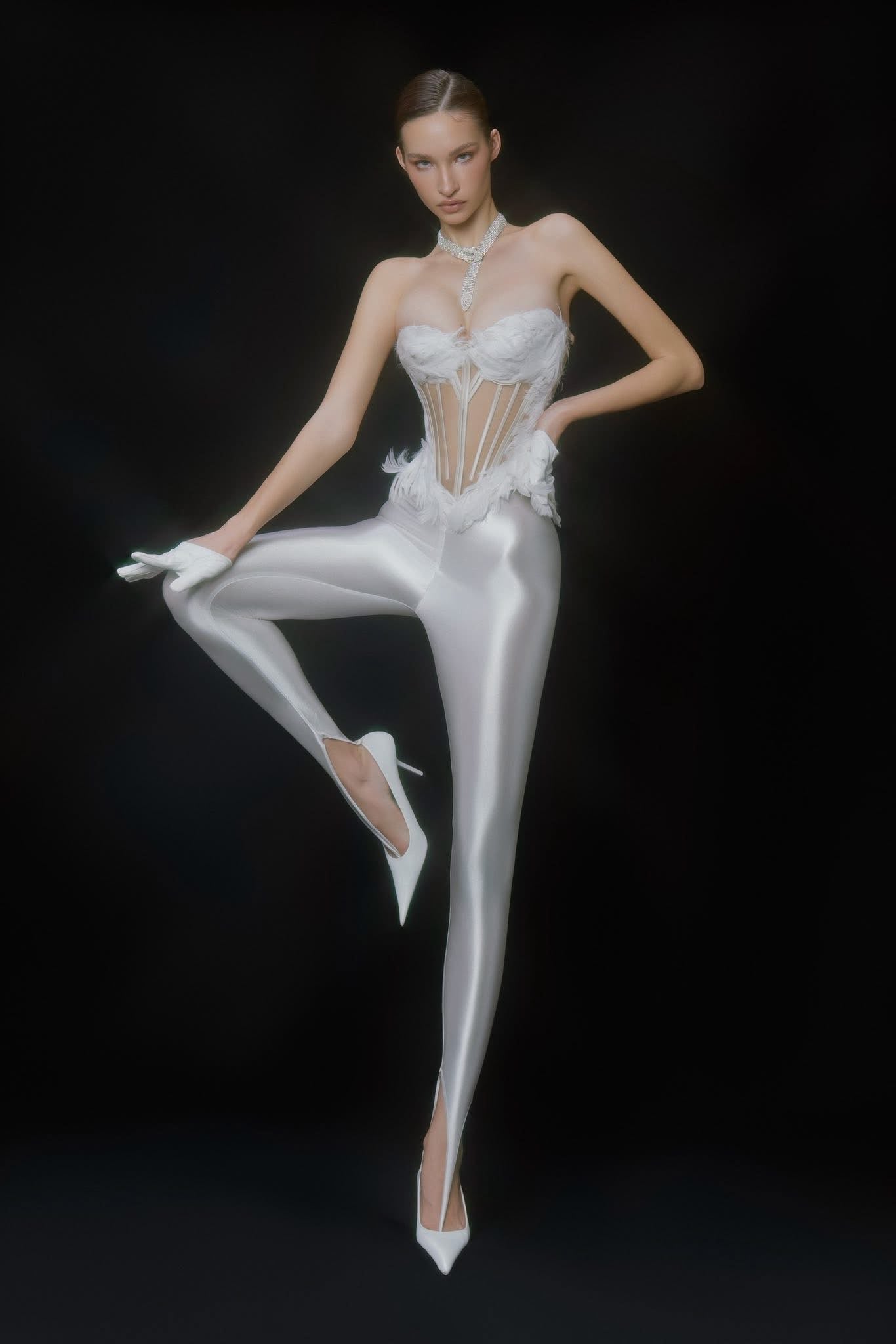MAEL FEMME Sexy Vacation White Zeny Top & Biony Pants