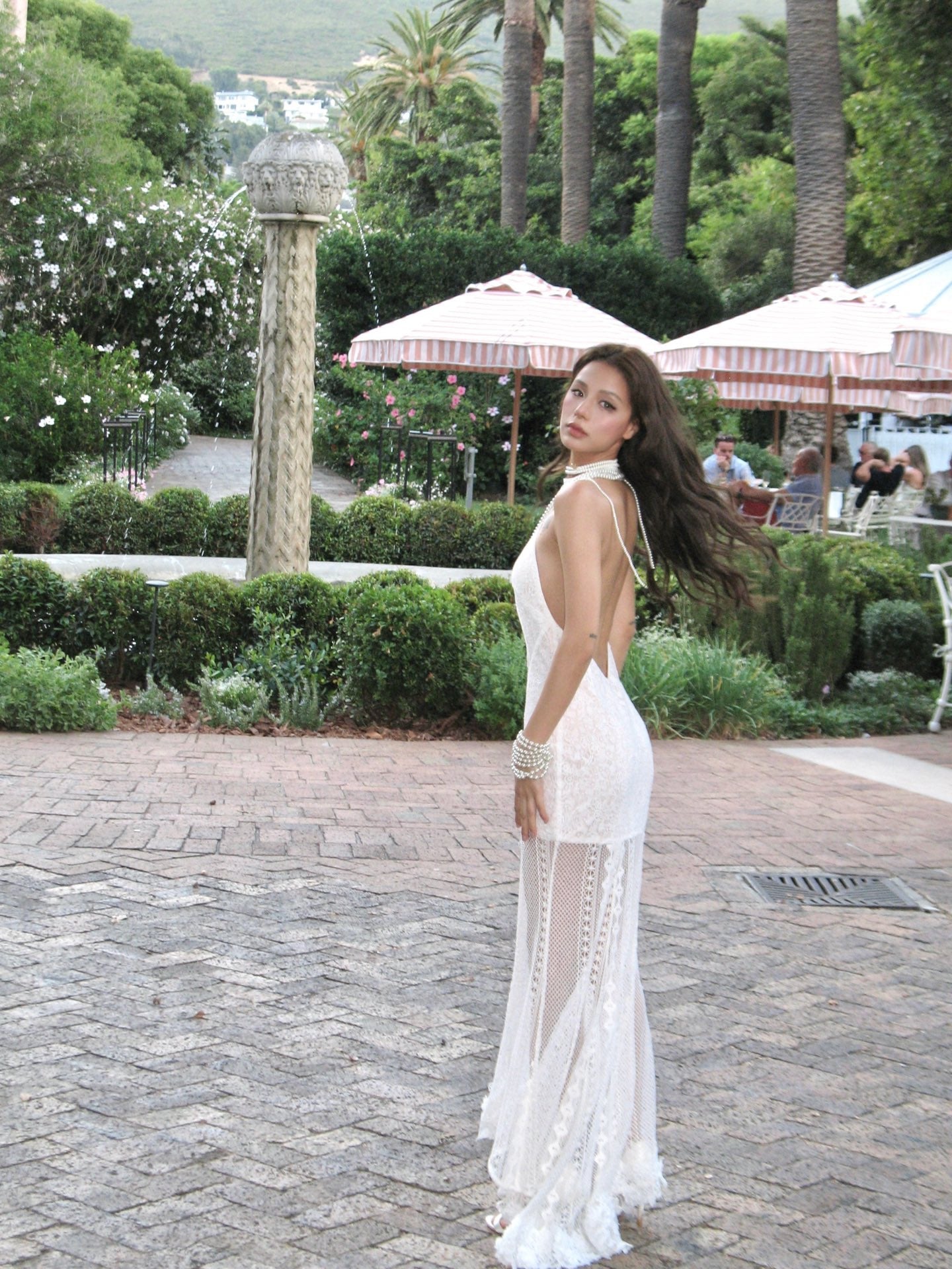 MIN PURA White Vacation Sweet Crescent Maxi Dress
