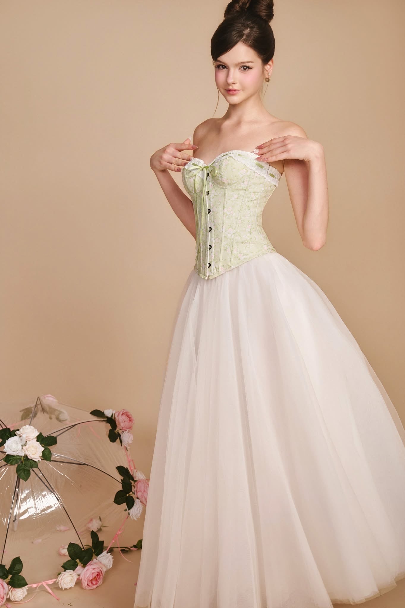 SISSY NATION Sweet Elegant Green La Vie Est Belle Corset Top & White I’m Yours Skirt