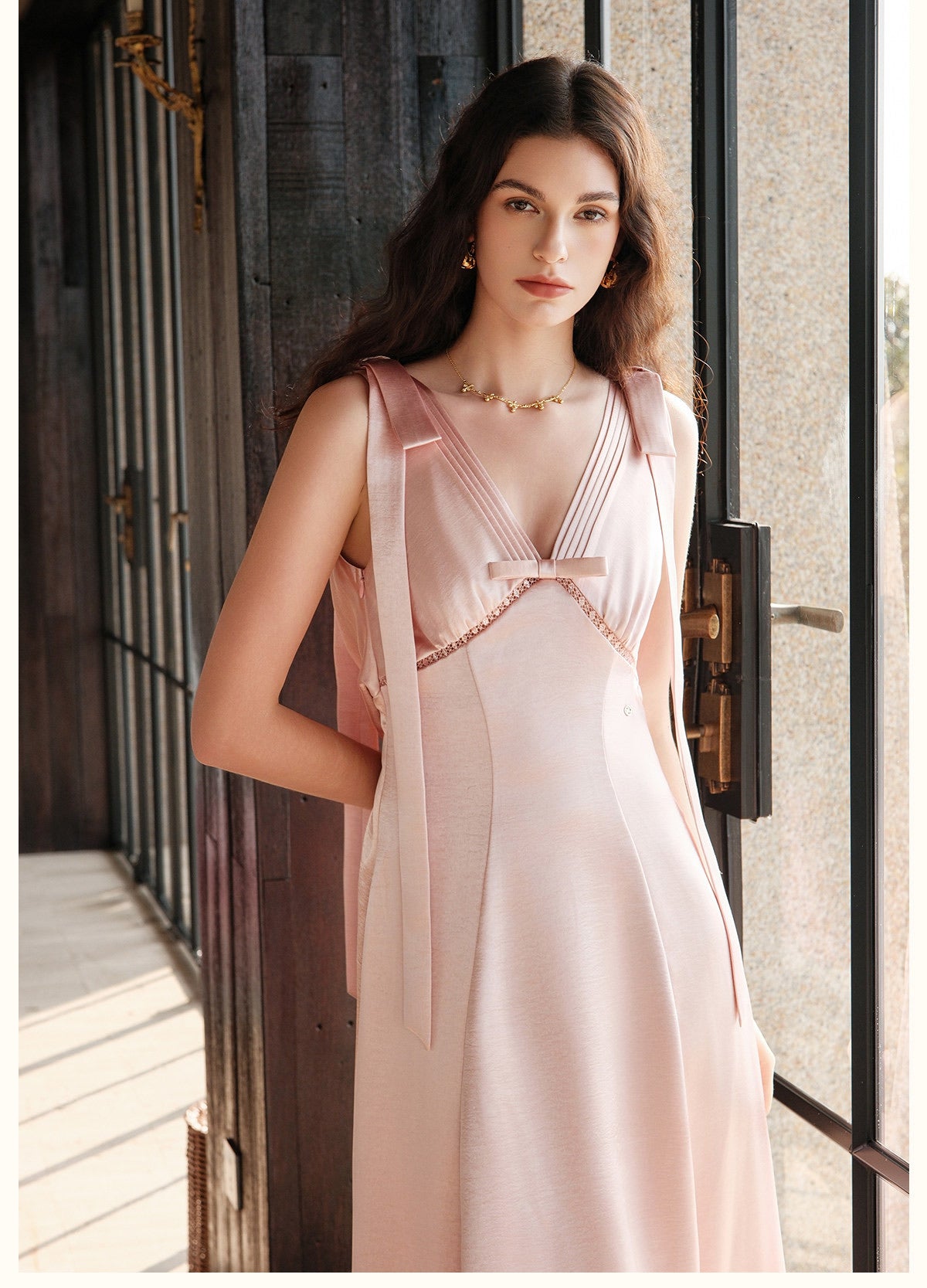 SHEERLUCK Blue Peggy V-neck Stain Vacation Midi Dress