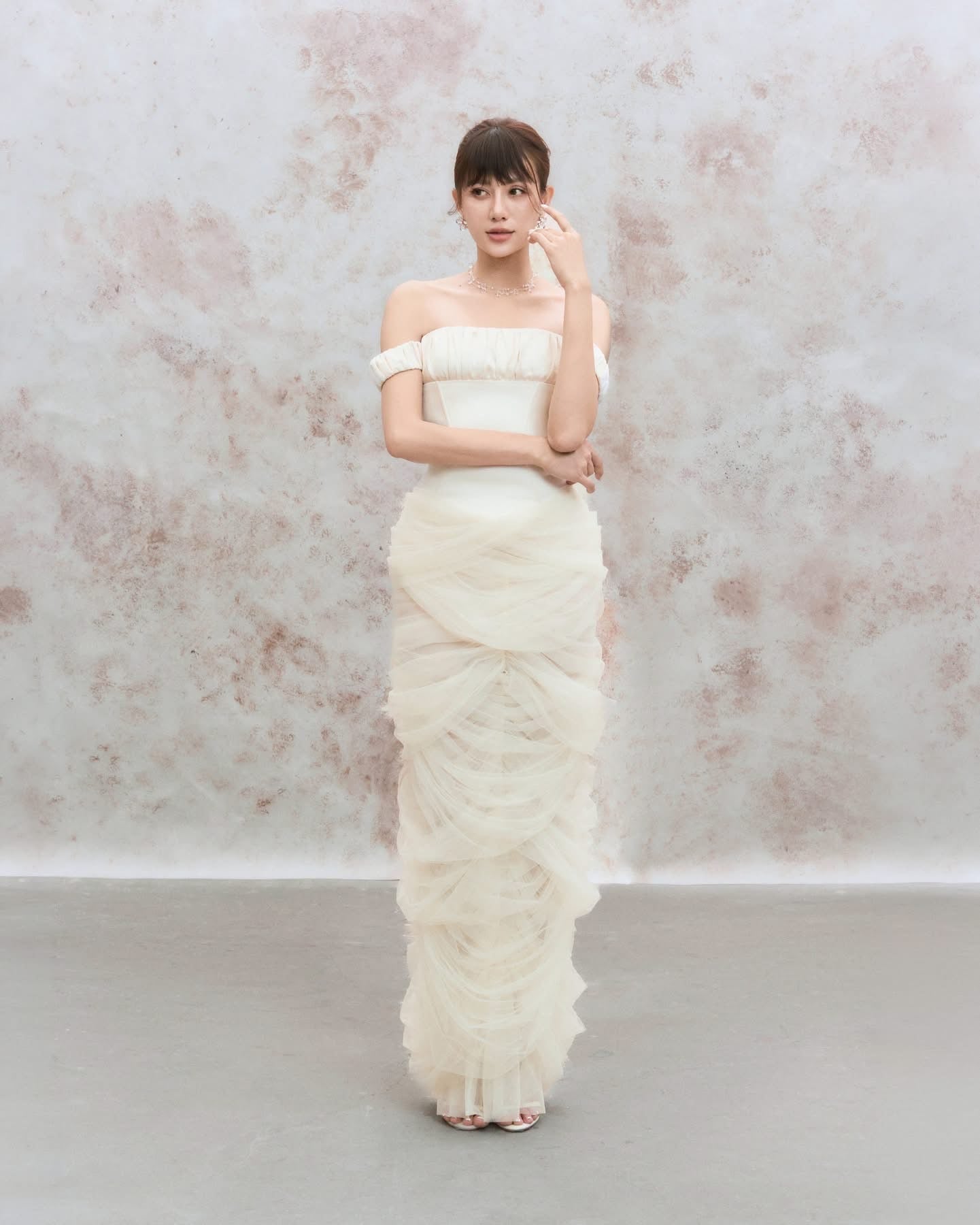 DENIO White Anatasia Pleated Corset Maxi Dress