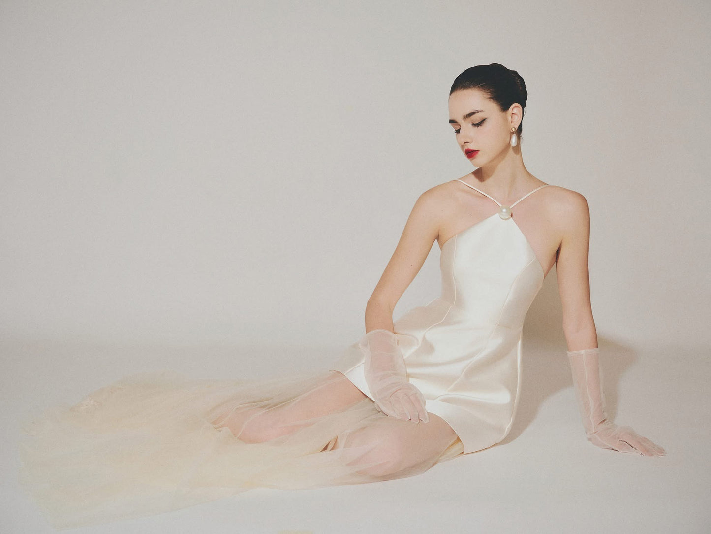 DELICIAE Cream Vacation Elegant Solea Top & Skirt Set