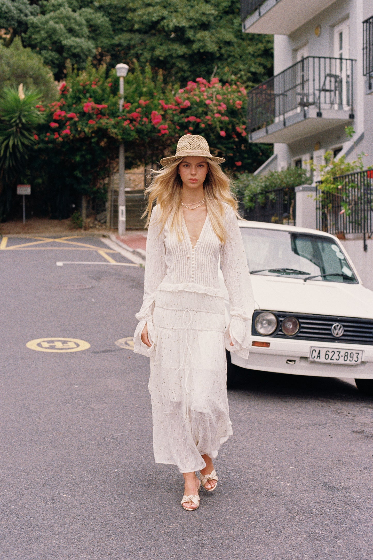 MIN PURA White Vacation Sweet Evening Zuri Maxi Dress