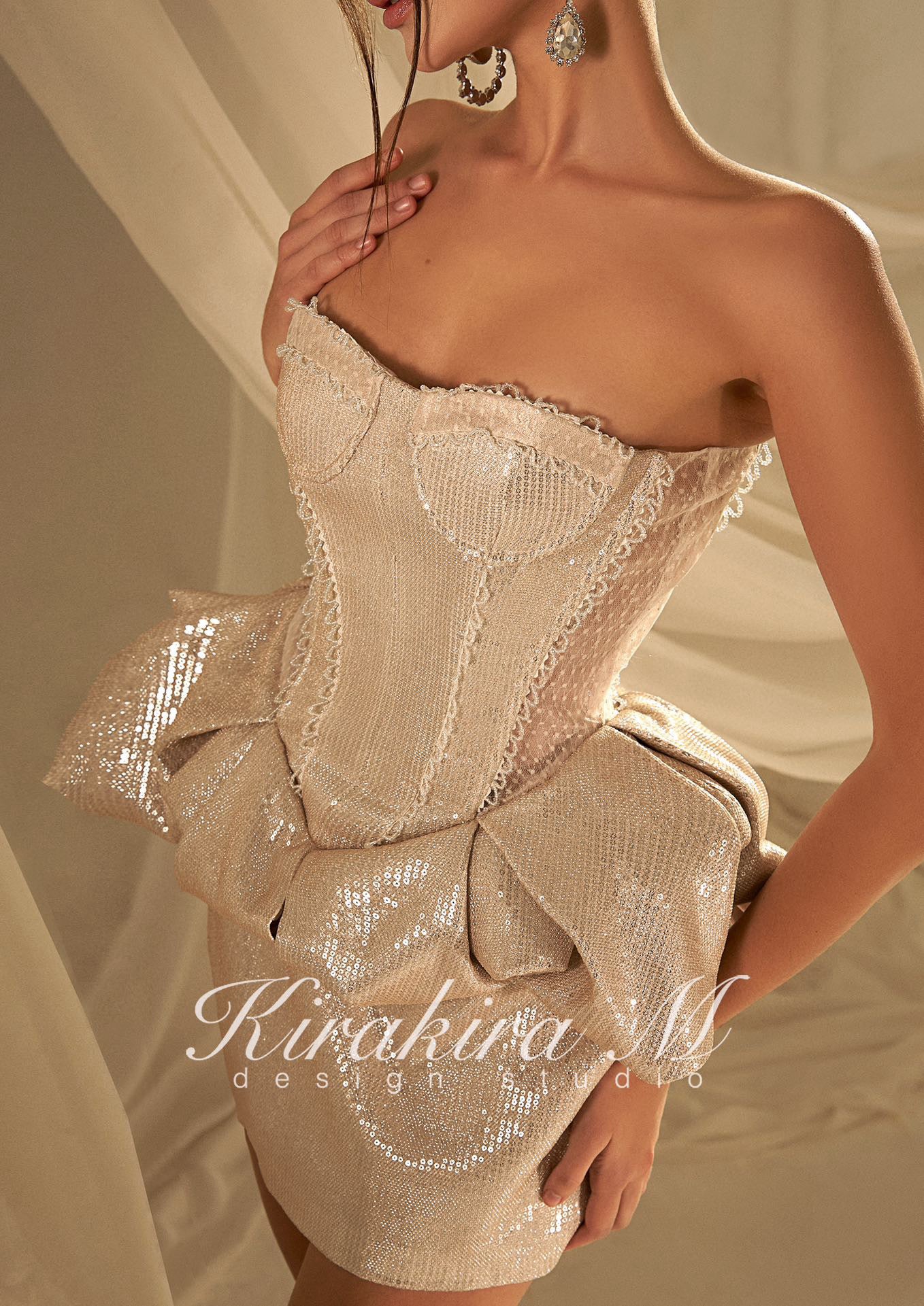 KIRAKIRA M Champaign glitter strapless mini dress