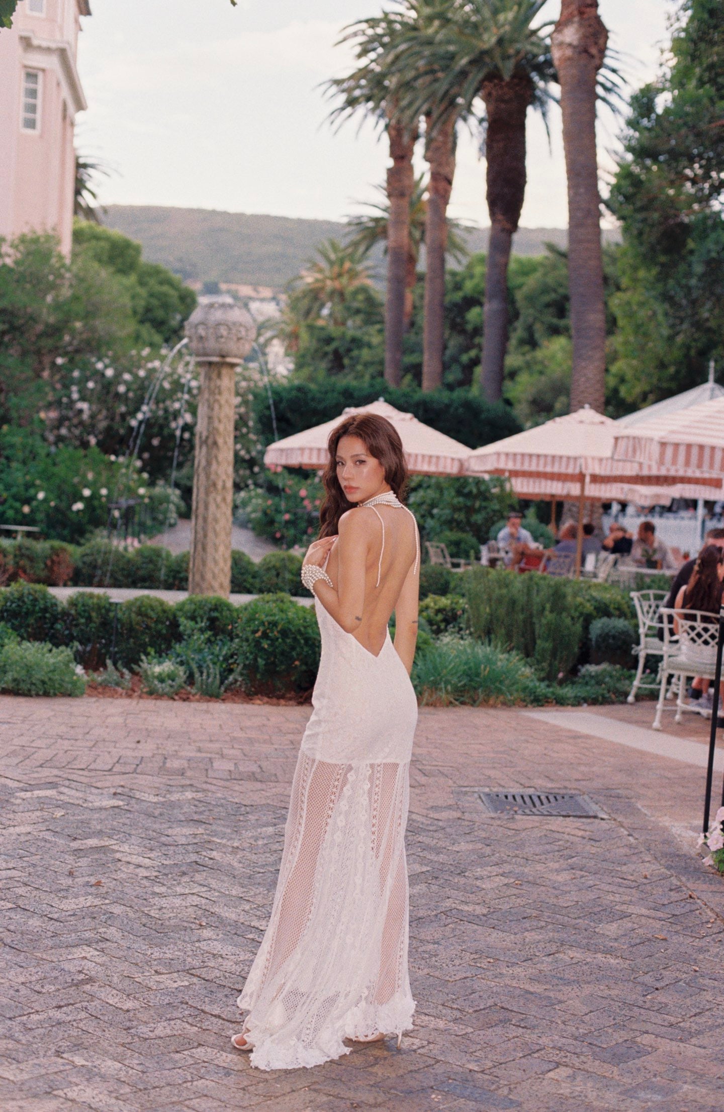 MIN PURA White Vacation Sweet Crescent Maxi Dress