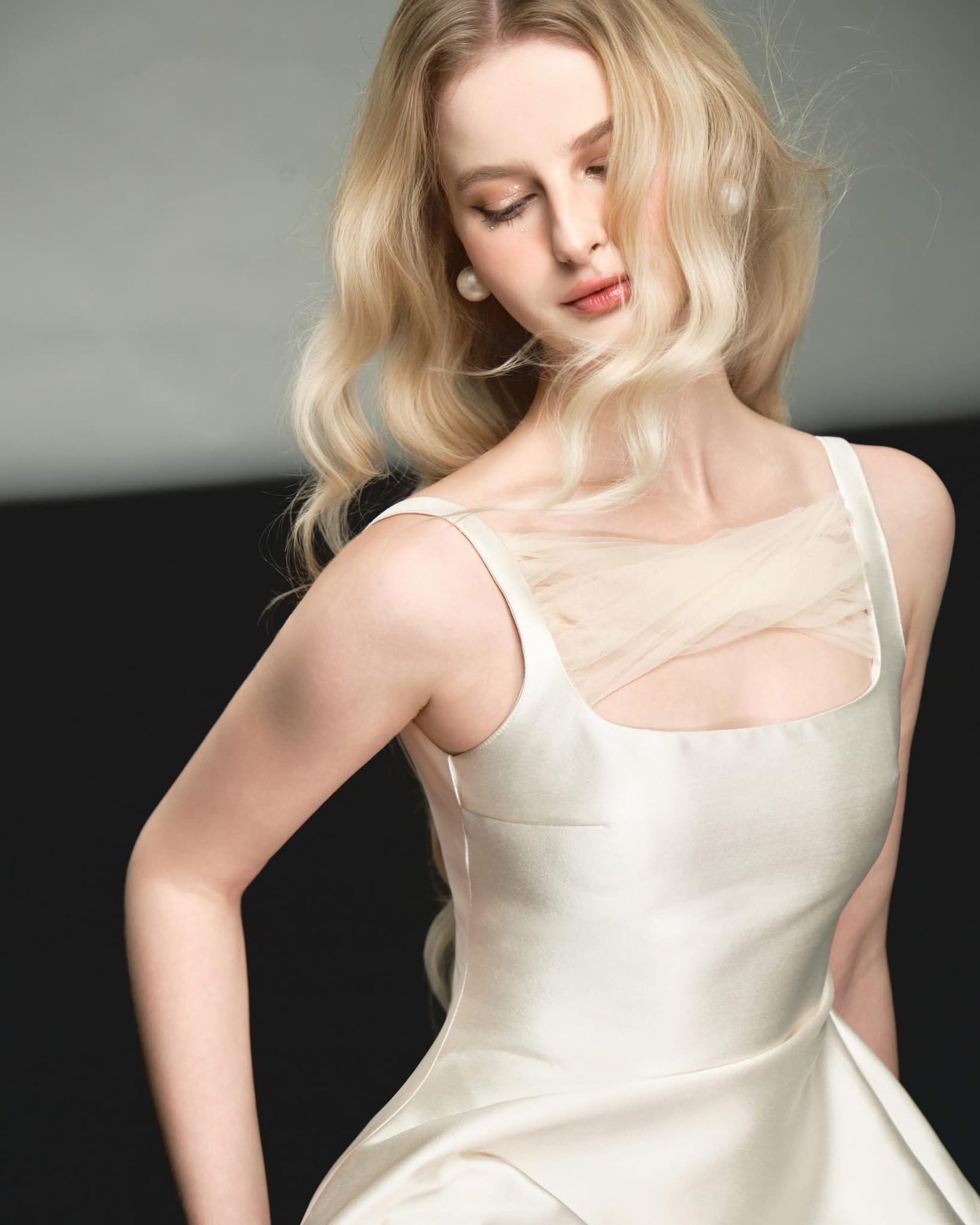 DELICIAE White Pearl Lucie Mini Dress