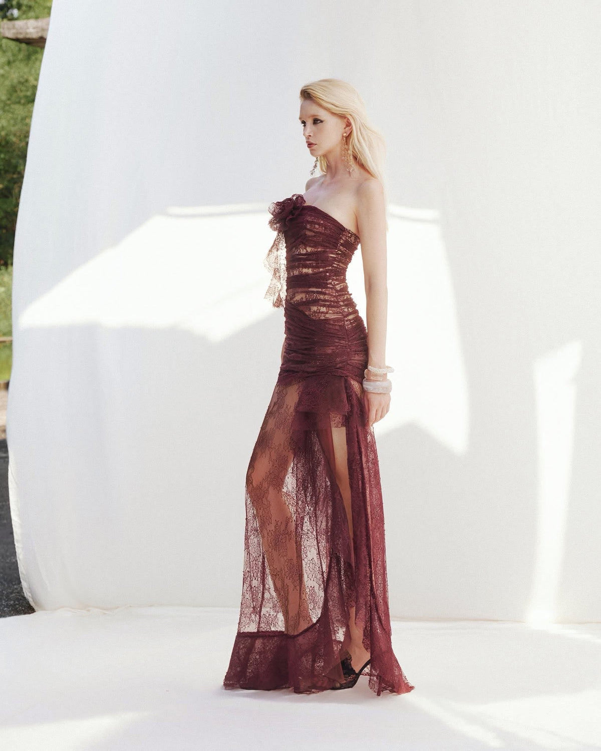 MUSTHAVE Fairycore Elegant Red Louise Lace Maxi Dress