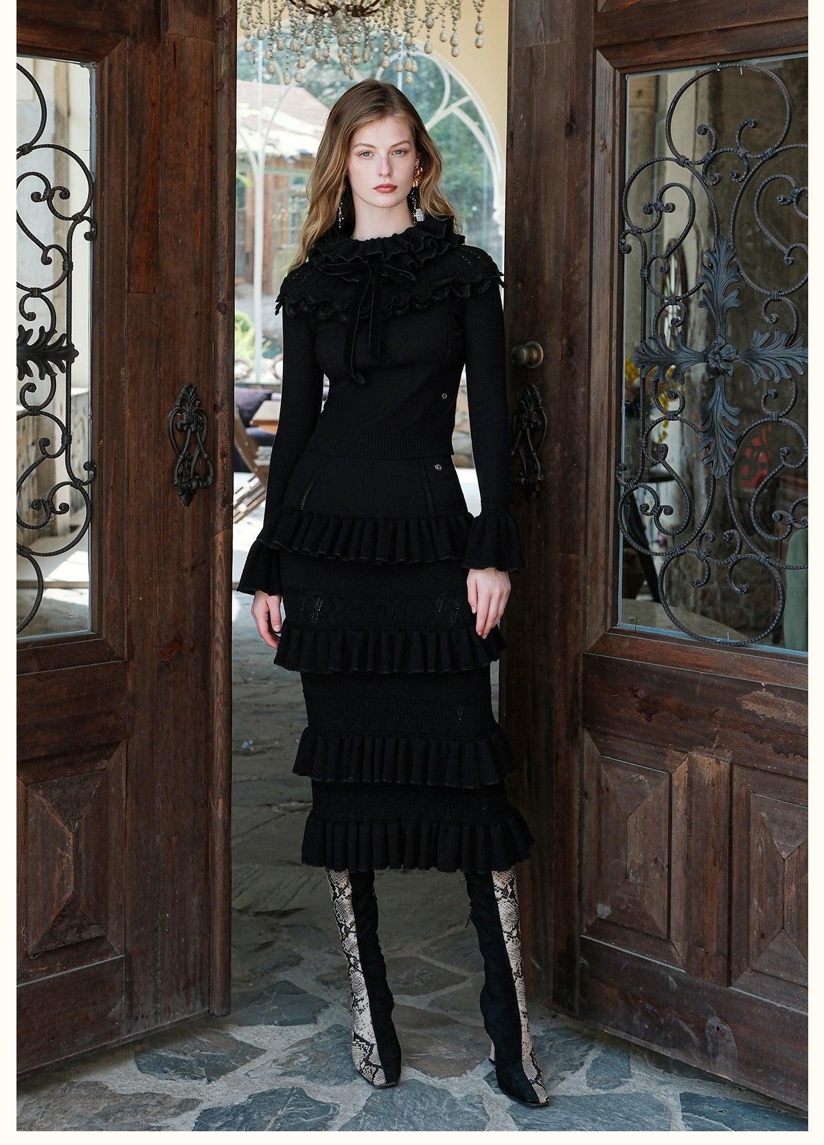 SHEERLUCK Brown Ribbon Vintage Ruffled Knitted Top & Skirt