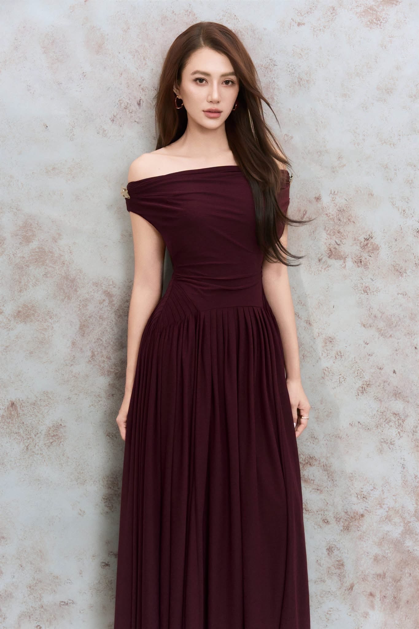 DENIO Elegant Minimalist Brown Shaula Maxi Dress