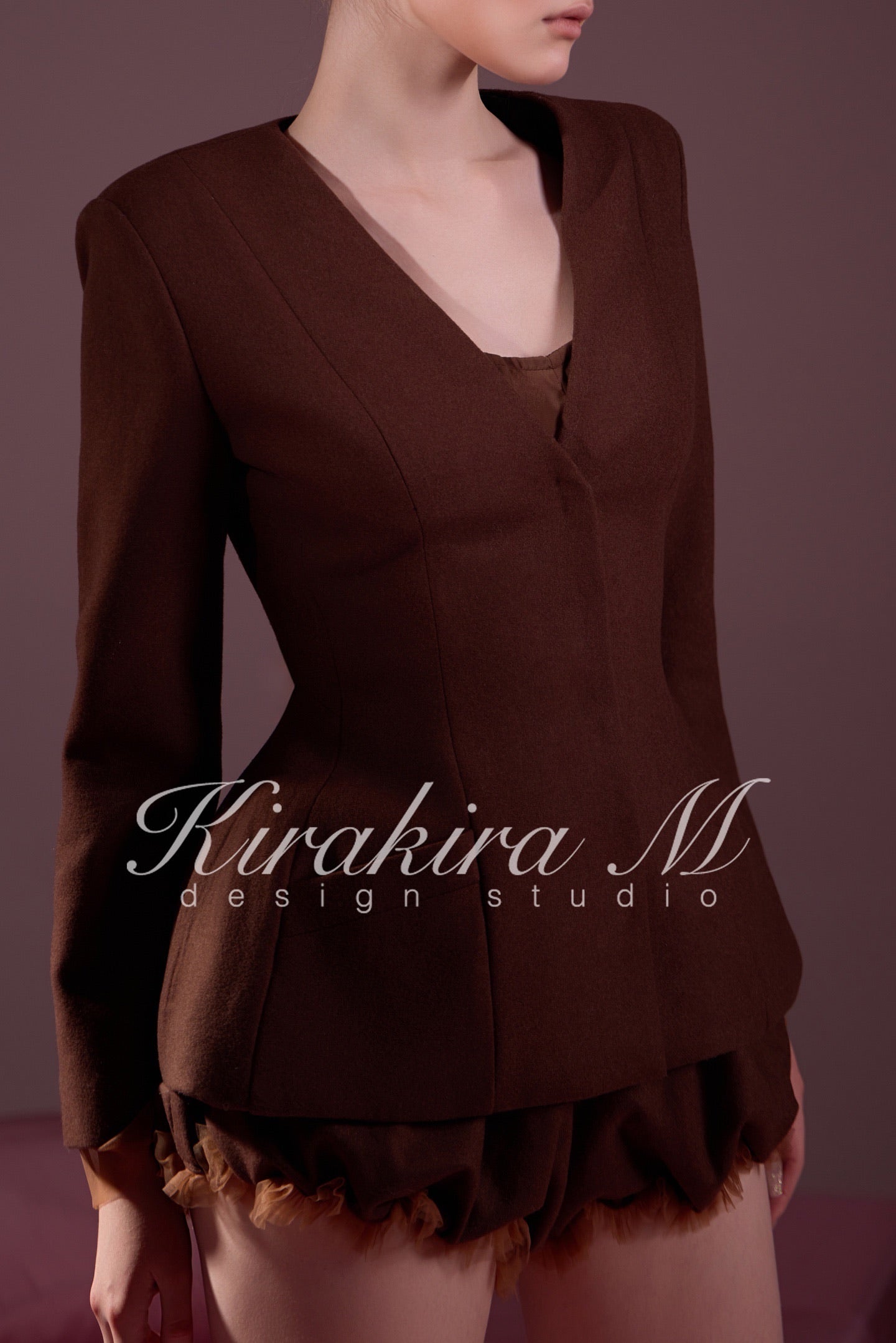 KIRAKIRA M Brown Wool V-Neck Fitted Jacket & Top & Skirt