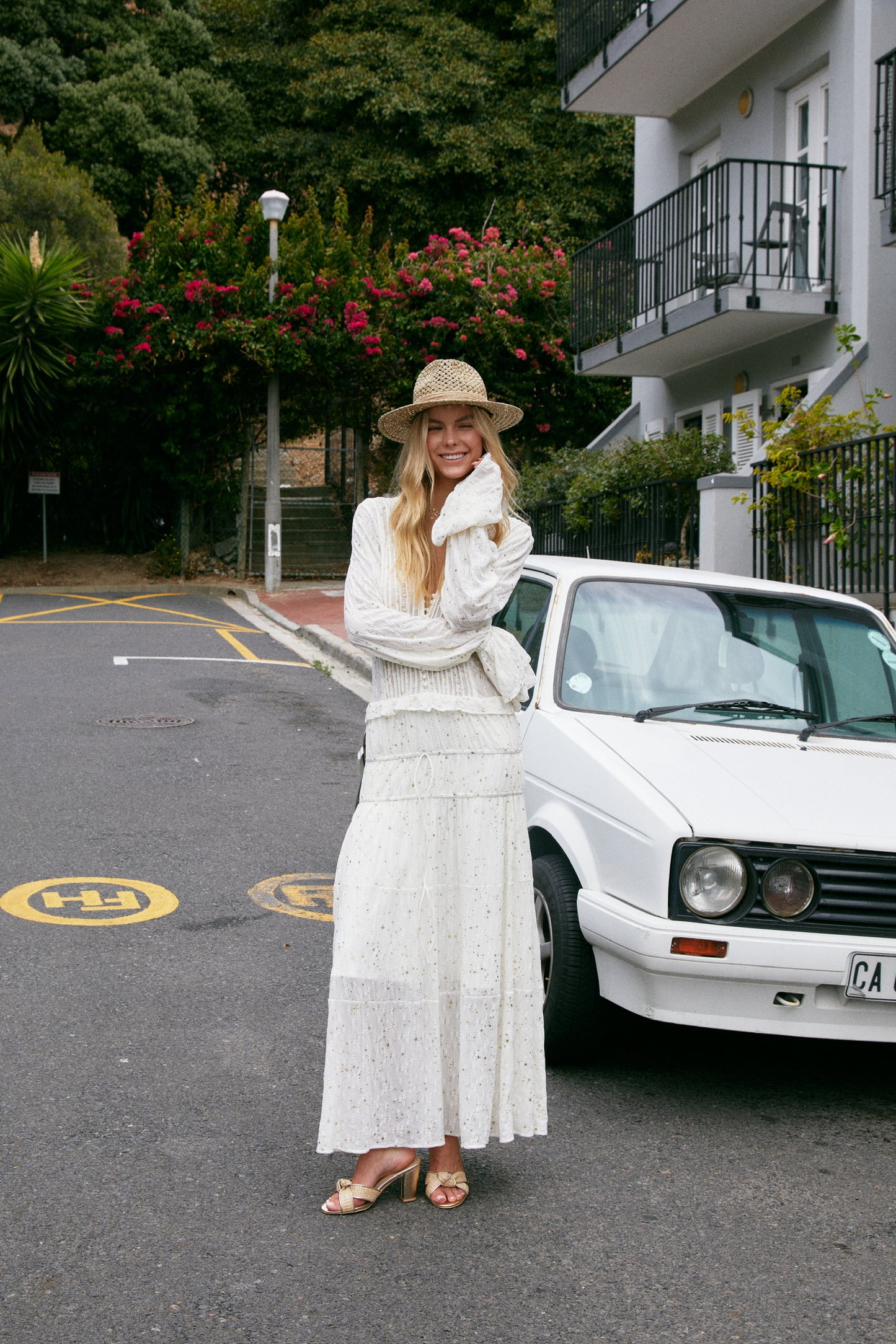 MIN PURA White Vacation Sweet Evening Zuri Maxi Dress