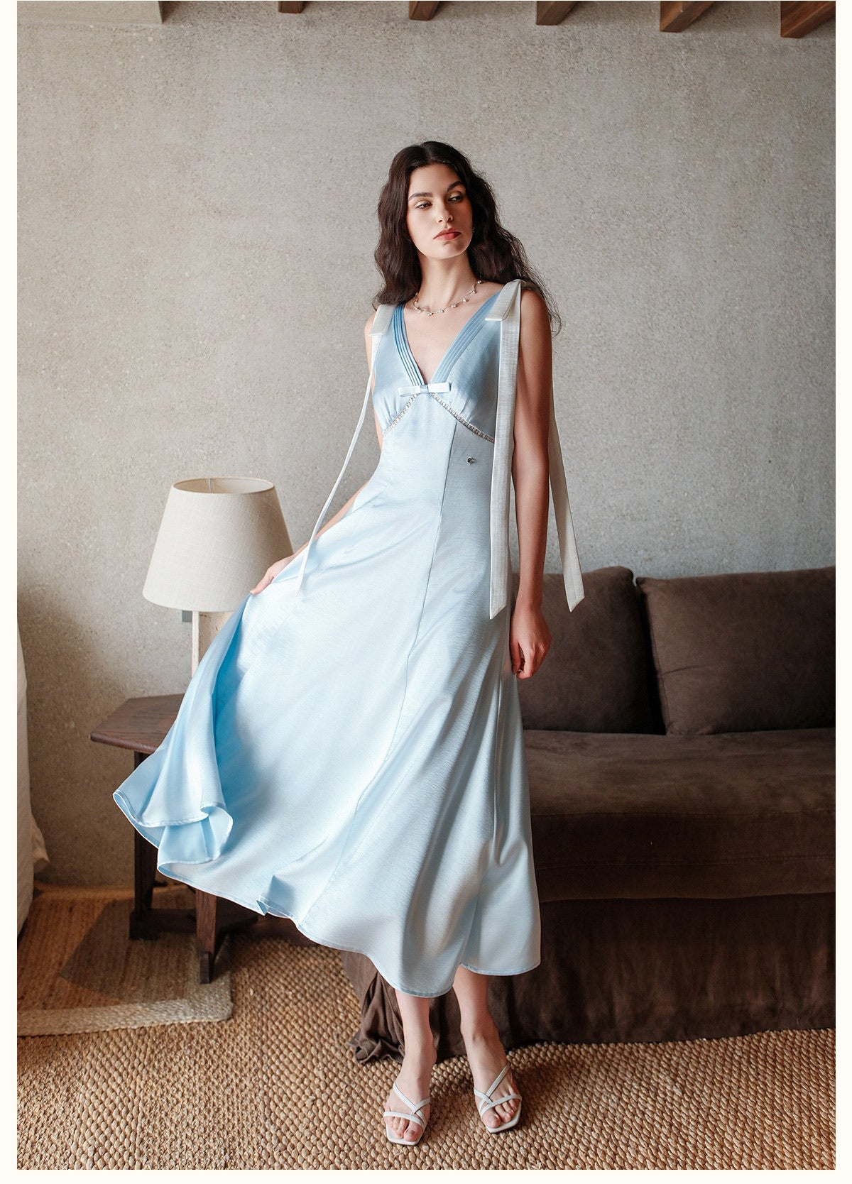 SHEERLUCK Blue Peggy V-neck Stain Vacation Midi Dress