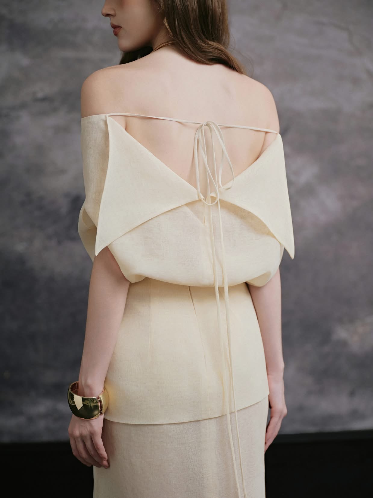 DELICATE Cream Caitlyn One-shoulder Top & Skirt