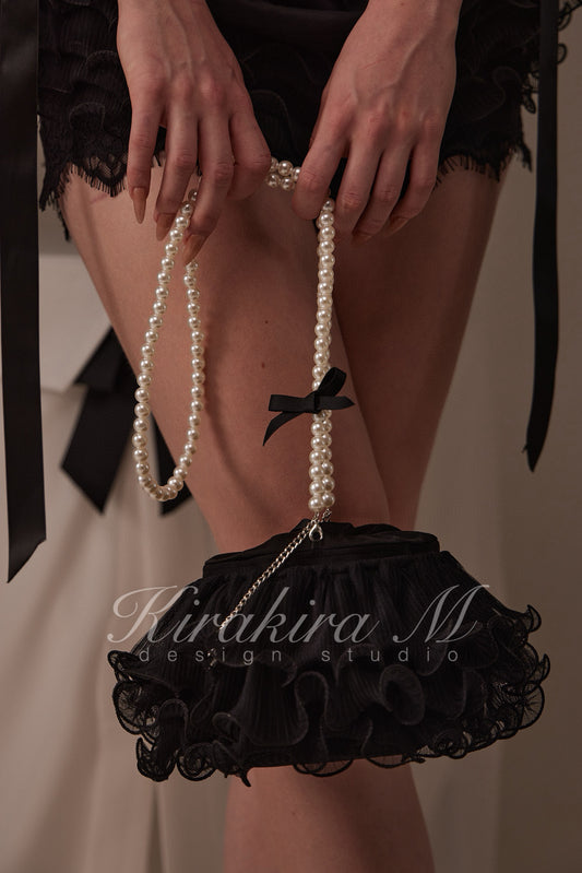 Kirakira M Black& White Pearl Layered Shoulder Bag