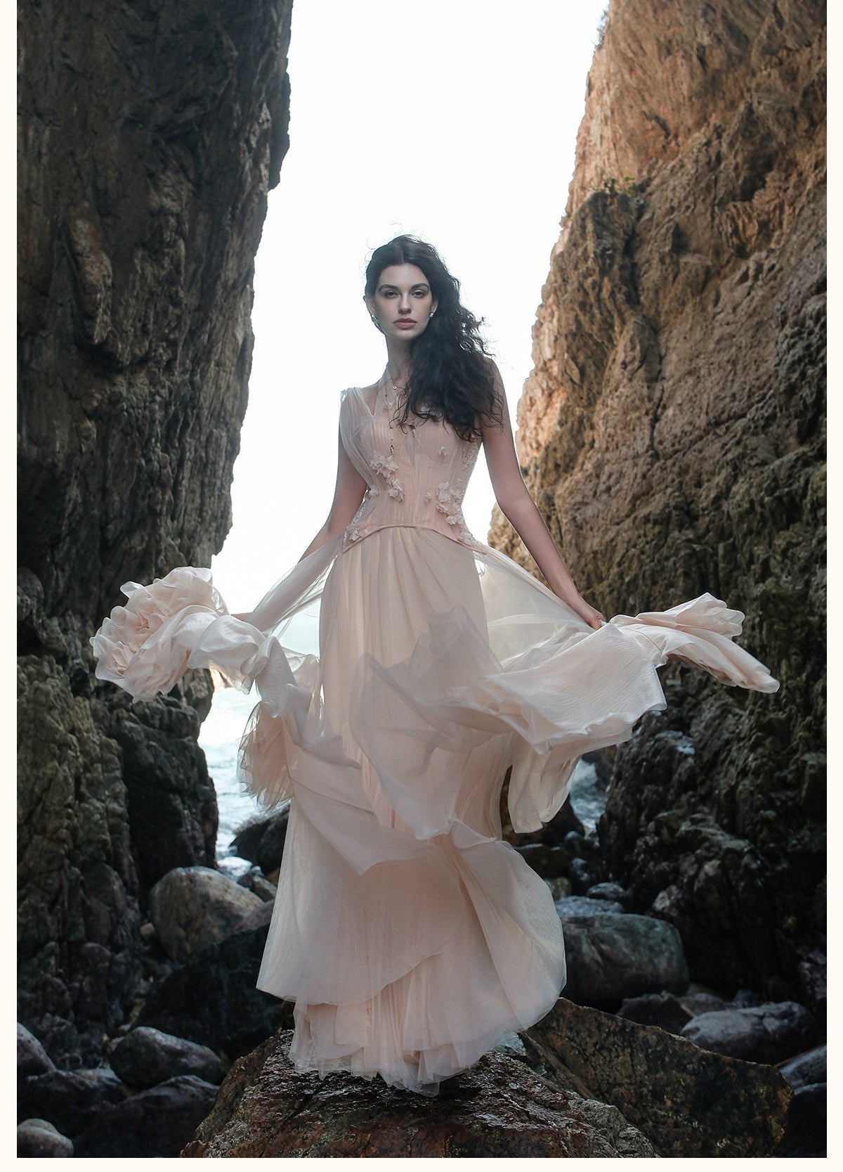 SHEERLUCK Green Elegant Tidal Lace Layer Maxi Dress